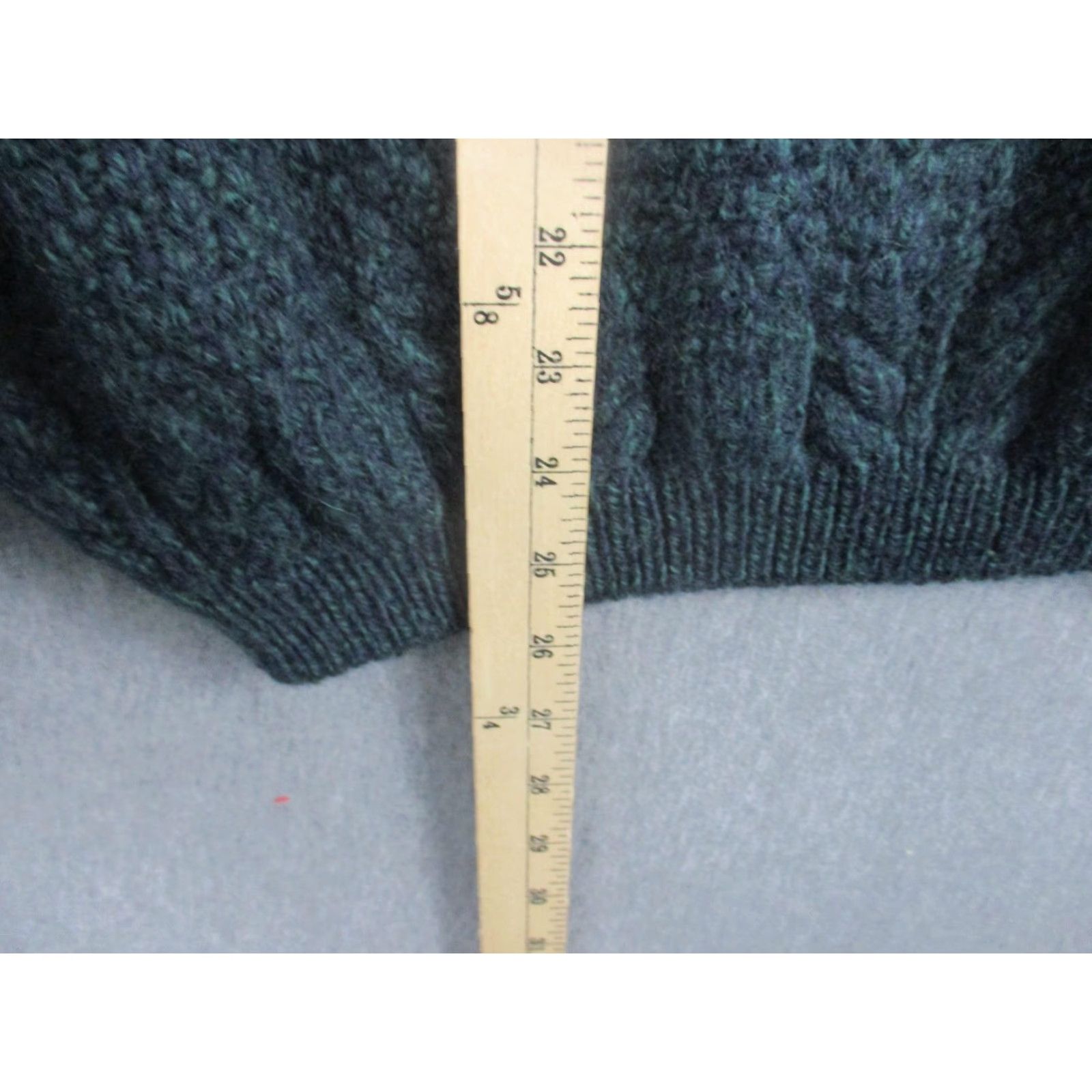 Vintage VINTAGE Doogan Donegal Sweater Mens Large Green Wool Aran Cable Knit Crewneck Ireland Size US L / EU 52-54 / 3 - 4 Thumbnail