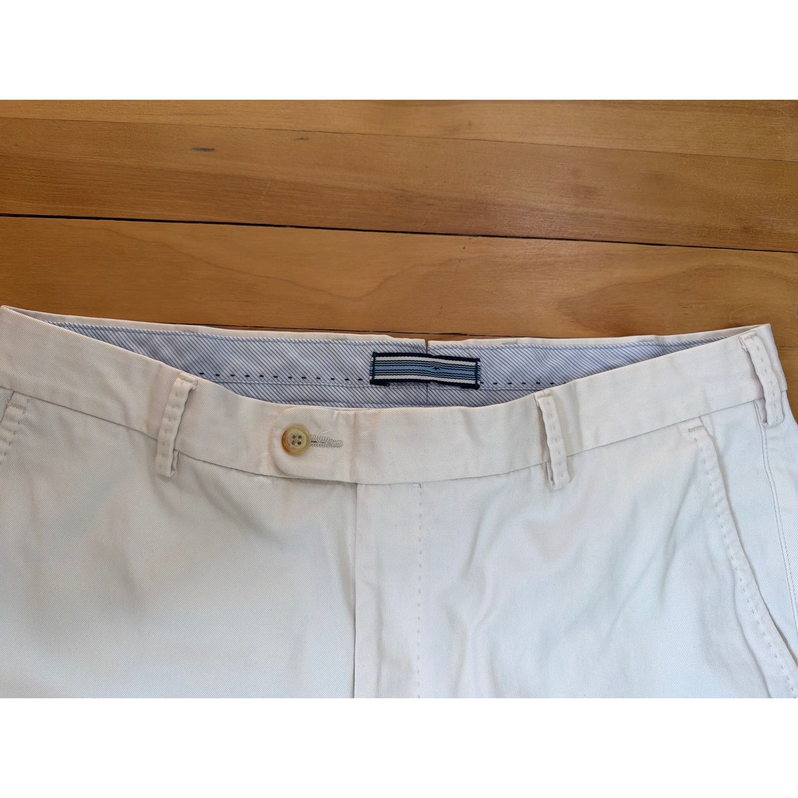 Peter Millar Peter Millar Size 34 White Straight Leg Trousers Size US 34 / EU 50 - 2 Thumbnail