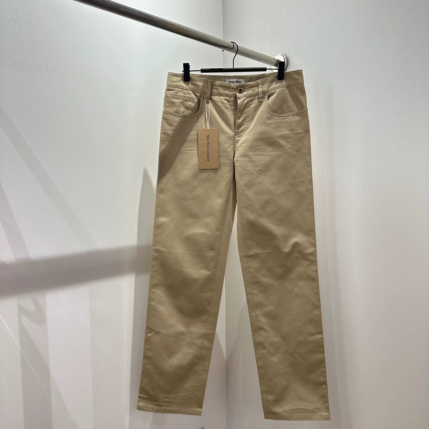 Miu Miu MIU MIU khaki embroidered slogan cargo pants 36 Size US 36 / EU 52 - 2 Thumbnail