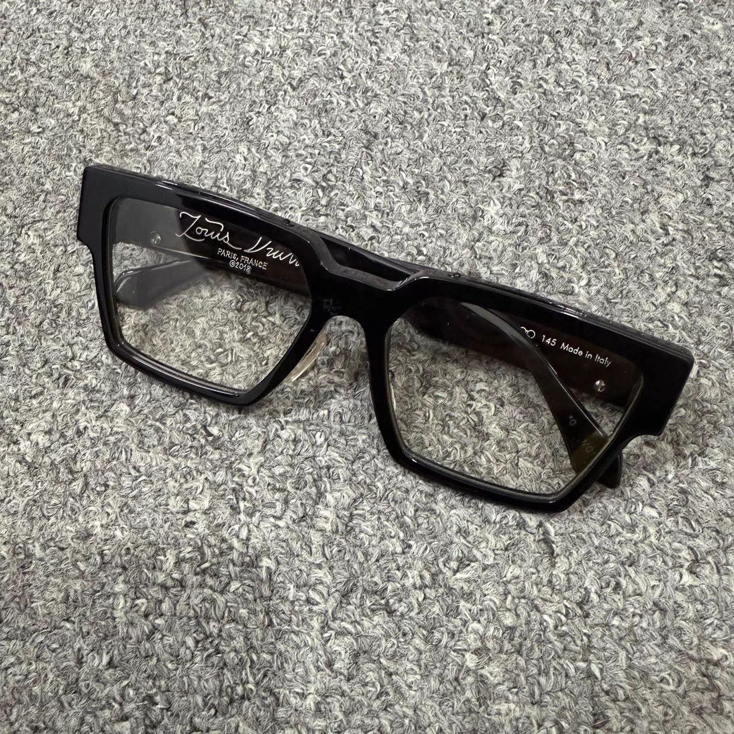 Louis Vuitton LV Millionaire Unused Glasses Size ONE SIZE - 2 Thumbnail