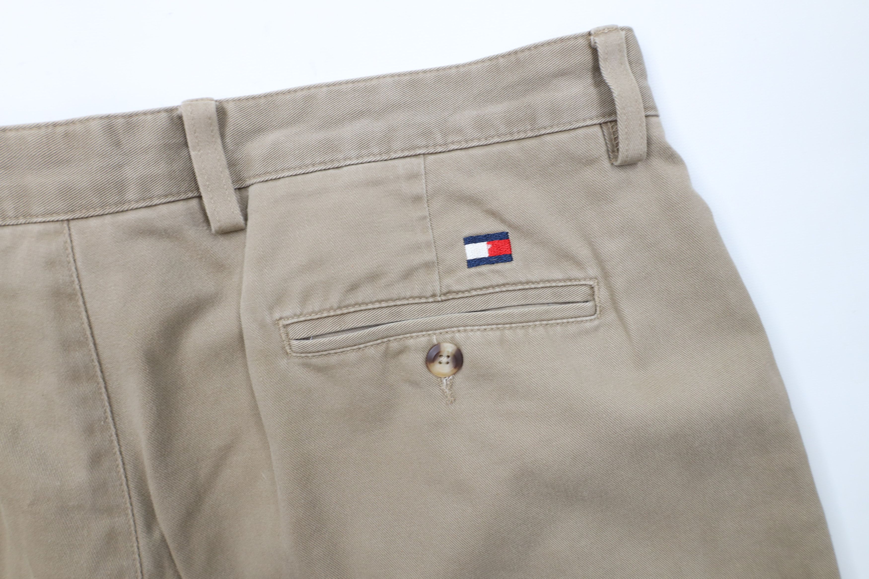 Tommy Hilfiger Vintage 90s Tommy Hilfiger Wide Leg Chino Pants Brown Size US 40 / EU 56 - 14 Thumbnail