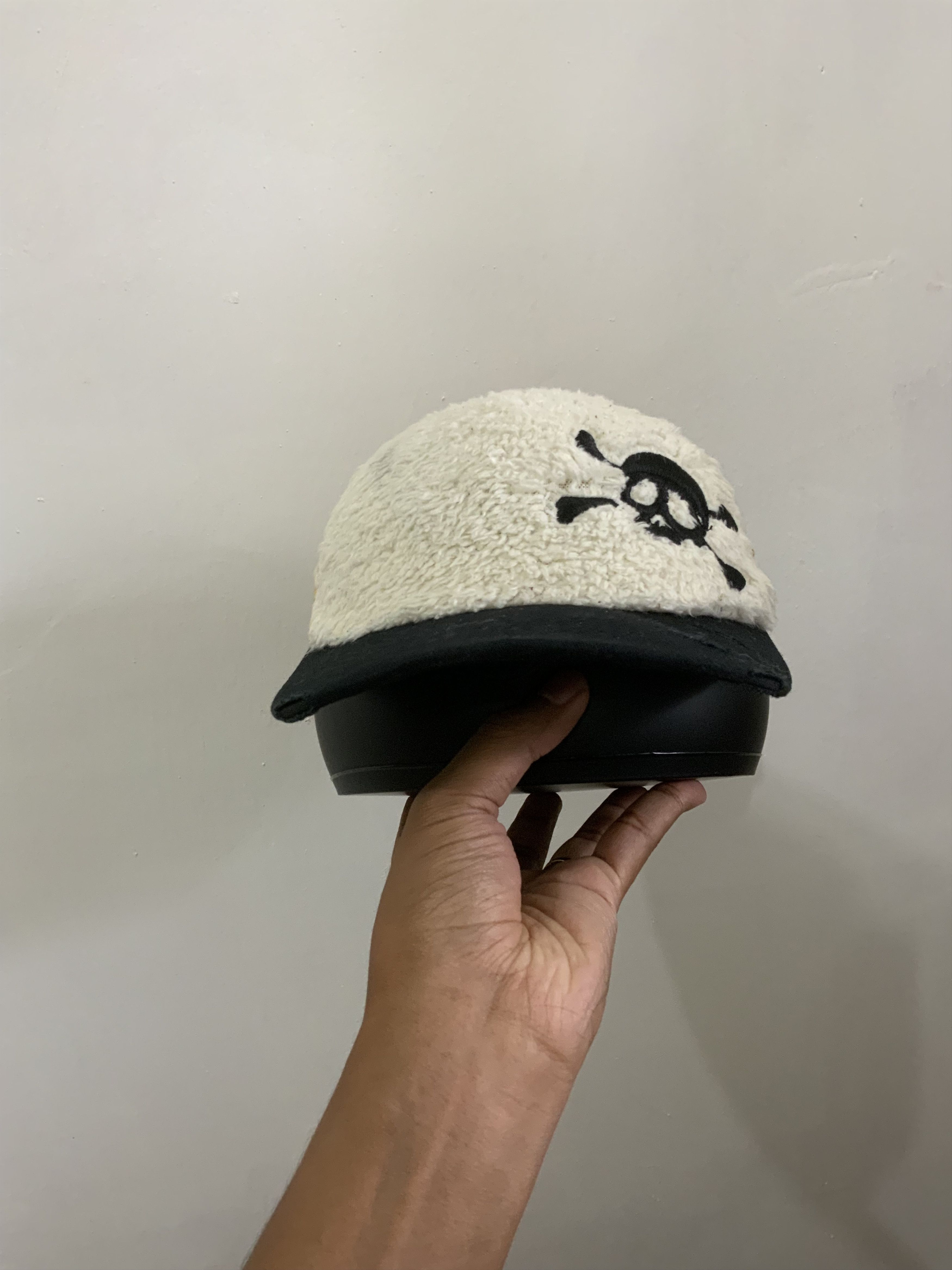 Japanese Brand Shisky Fur Skull Trucker Hat Cap Size ONE SIZE - 11 Thumbnail