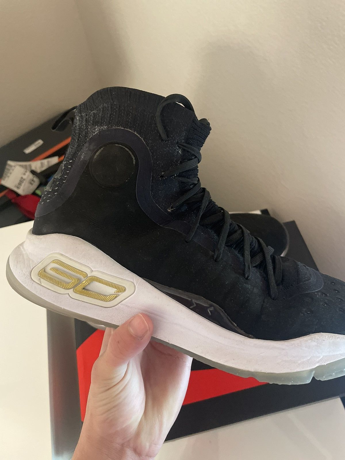 Under Armour Curry 4 More dimes Size US 11 / EU 44 - 2 Thumbnail