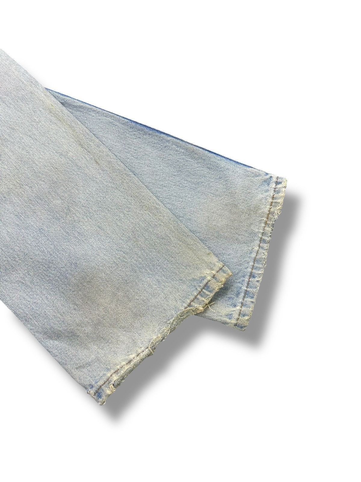 Levi's Vintage Levi’s 501 Straight Distressed Ripped Jeans & Faded Size US 31 - 16 Thumbnail