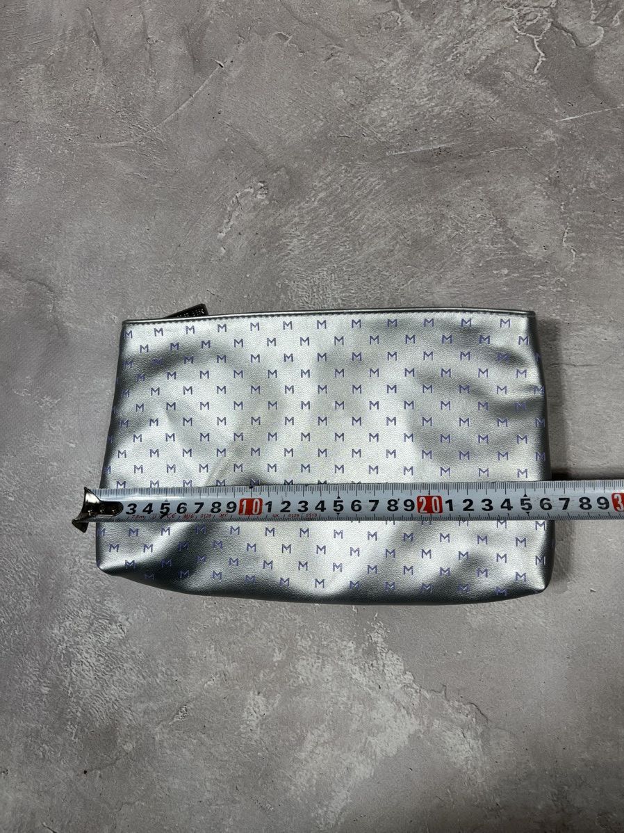 Mugler Vintage Mugler Silver Parfums Bag Size ONE SIZE - 7 Thumbnail