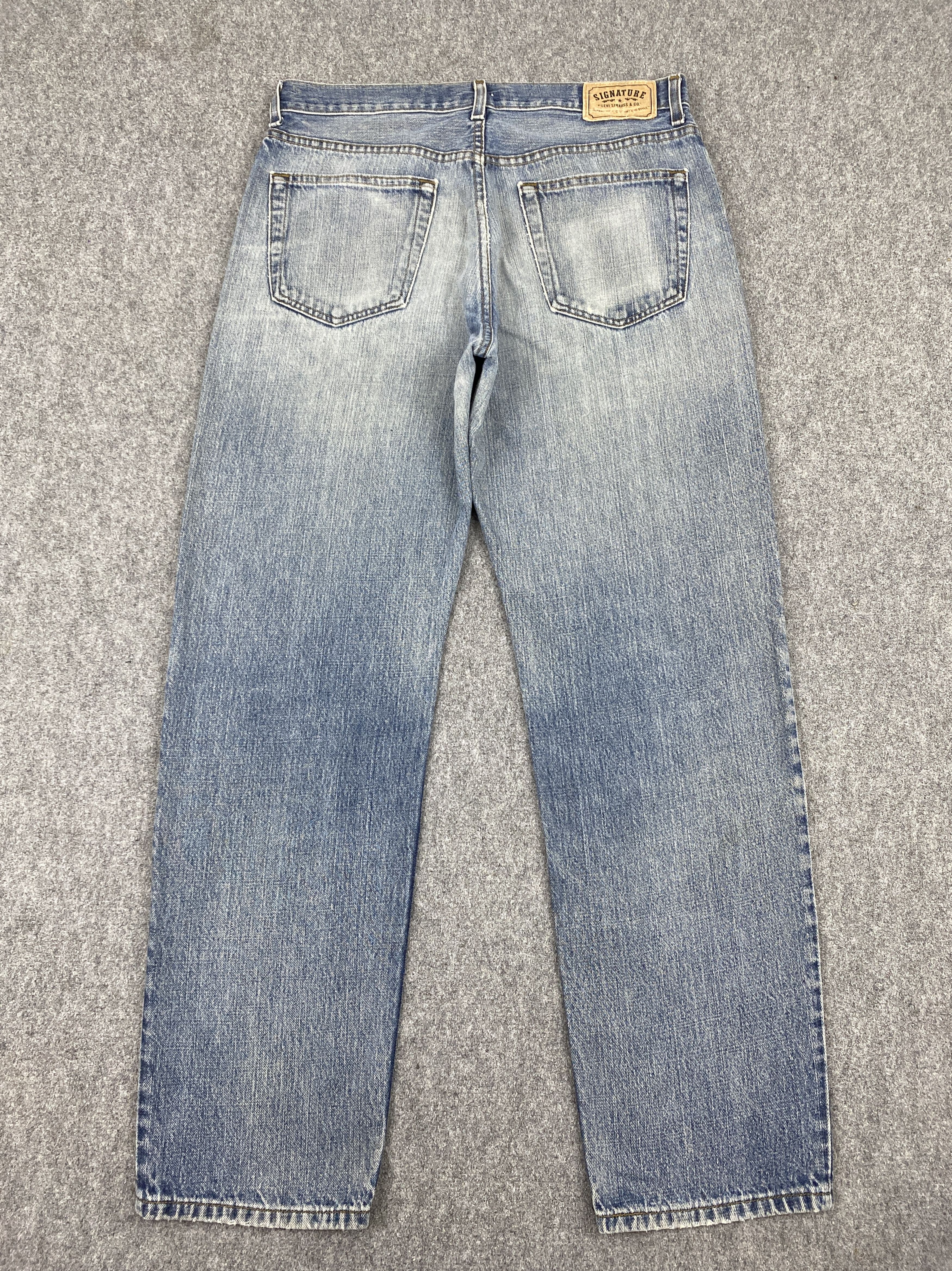 Levi's Vintage Distressed Levis Signature Faded Blue Jeans S0027 Size US 33 - 3 Thumbnail