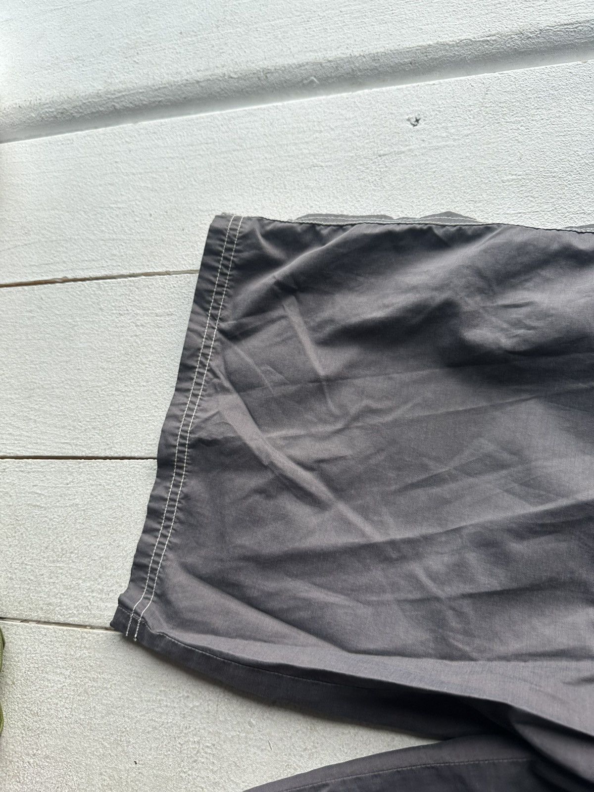 Diesel VNTG 🚨 DIESEL INDUSTRY GRAY SURF SHORTS RARE BIG LOGO POCKET Size US 32 / EU 48 - 5 Thumbnail