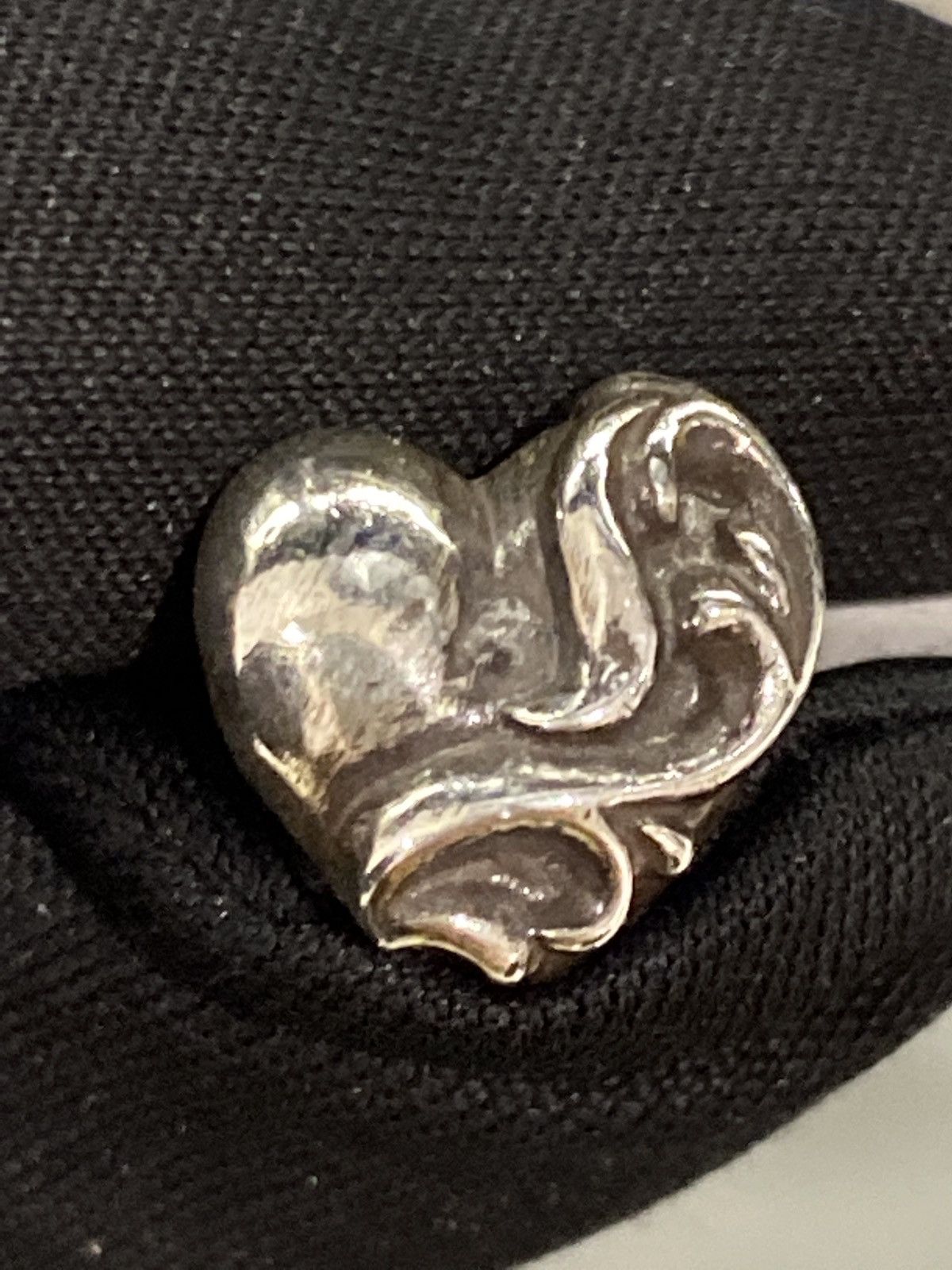 Chrome Hearts Chrome Hearts Silver Vine Heart Earring Ear Stud Size ONE SIZE - 6 Thumbnail