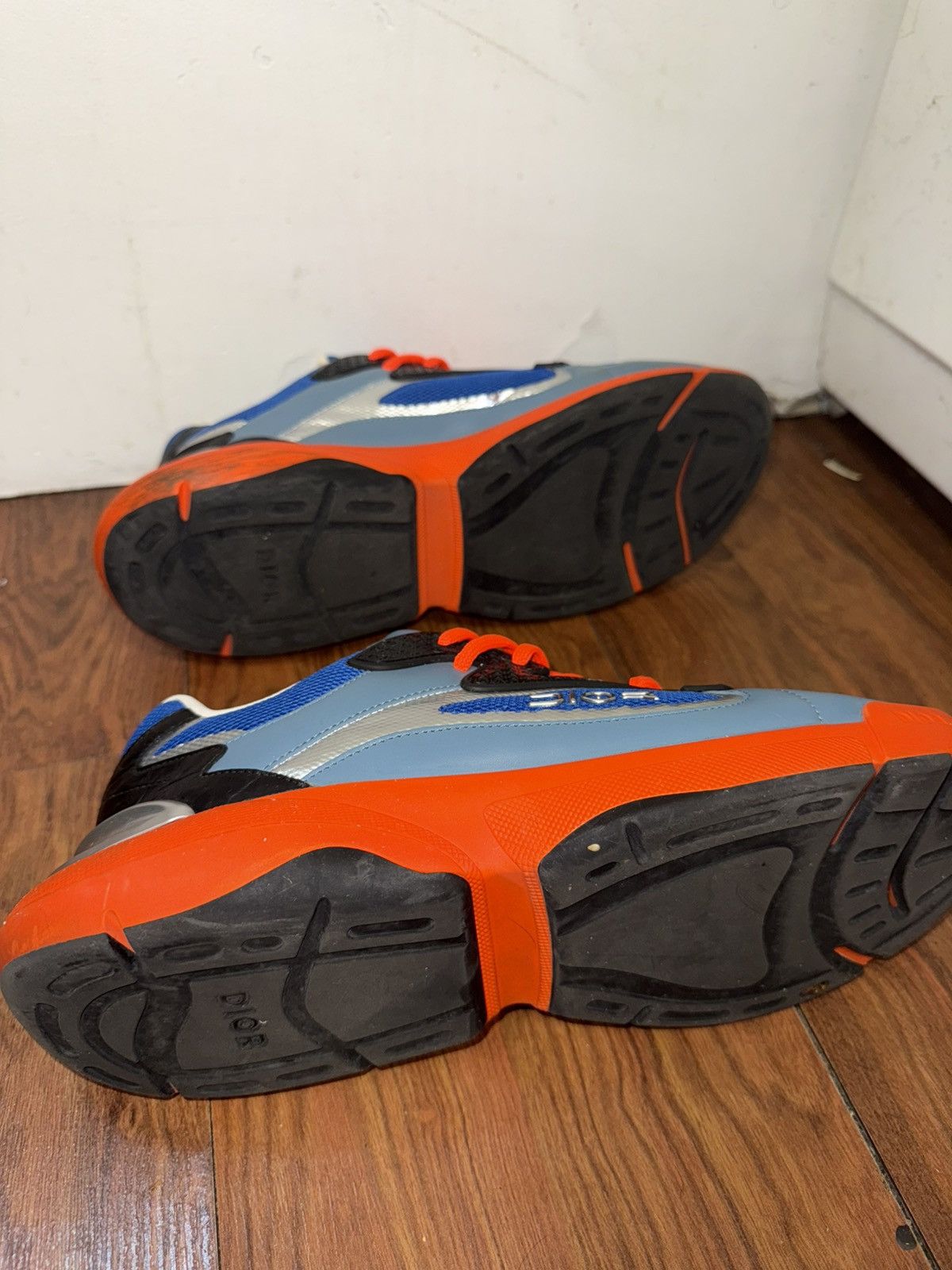 Dior Dior B24 Sorayama x Kim Jones Sneakers Blue/Orange/Green Size US 11 / EU 44 - 6 Thumbnail