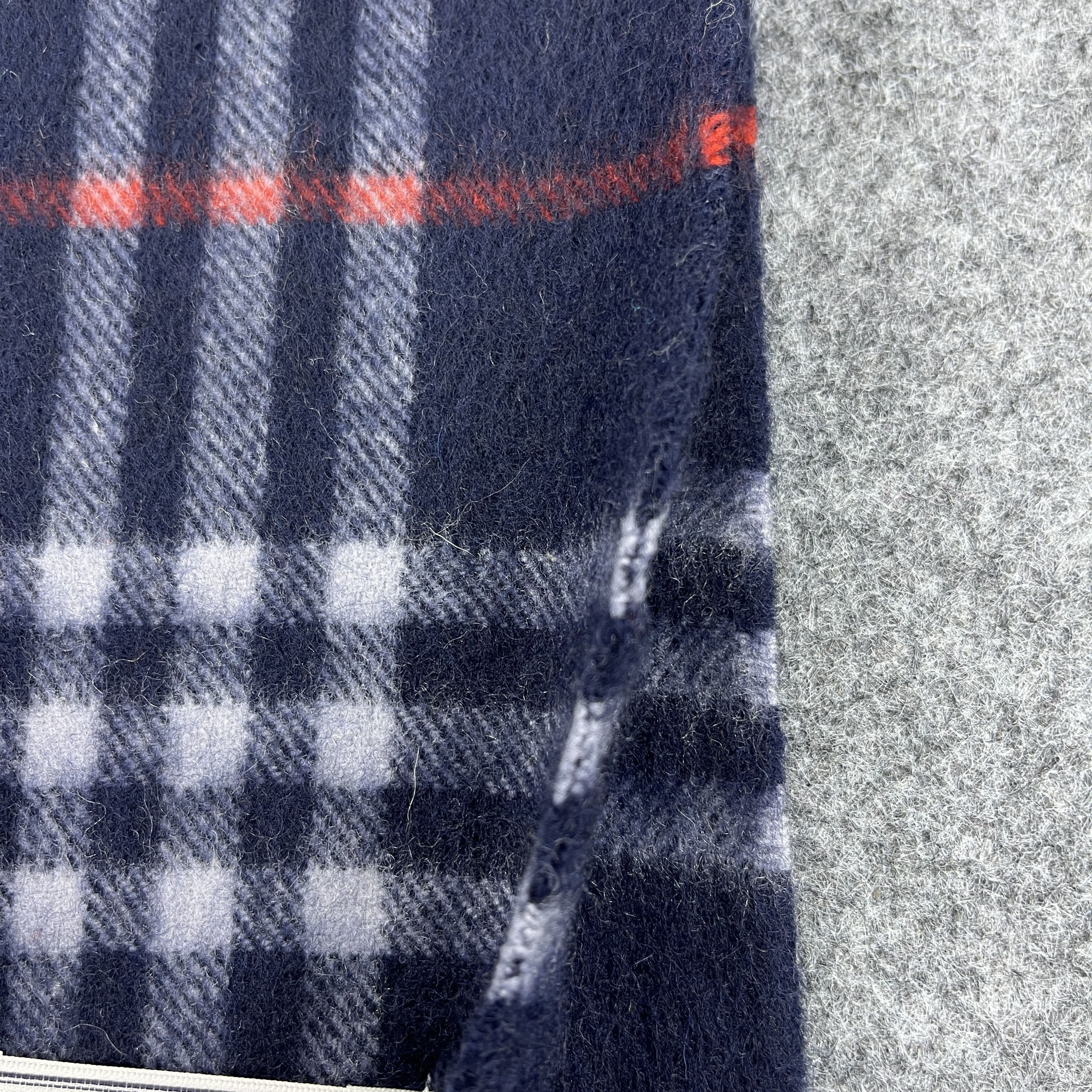 Burberry Burberrys Scarf / Muffler / Neckwear T1525 Size ONE SIZE - 10 Thumbnail