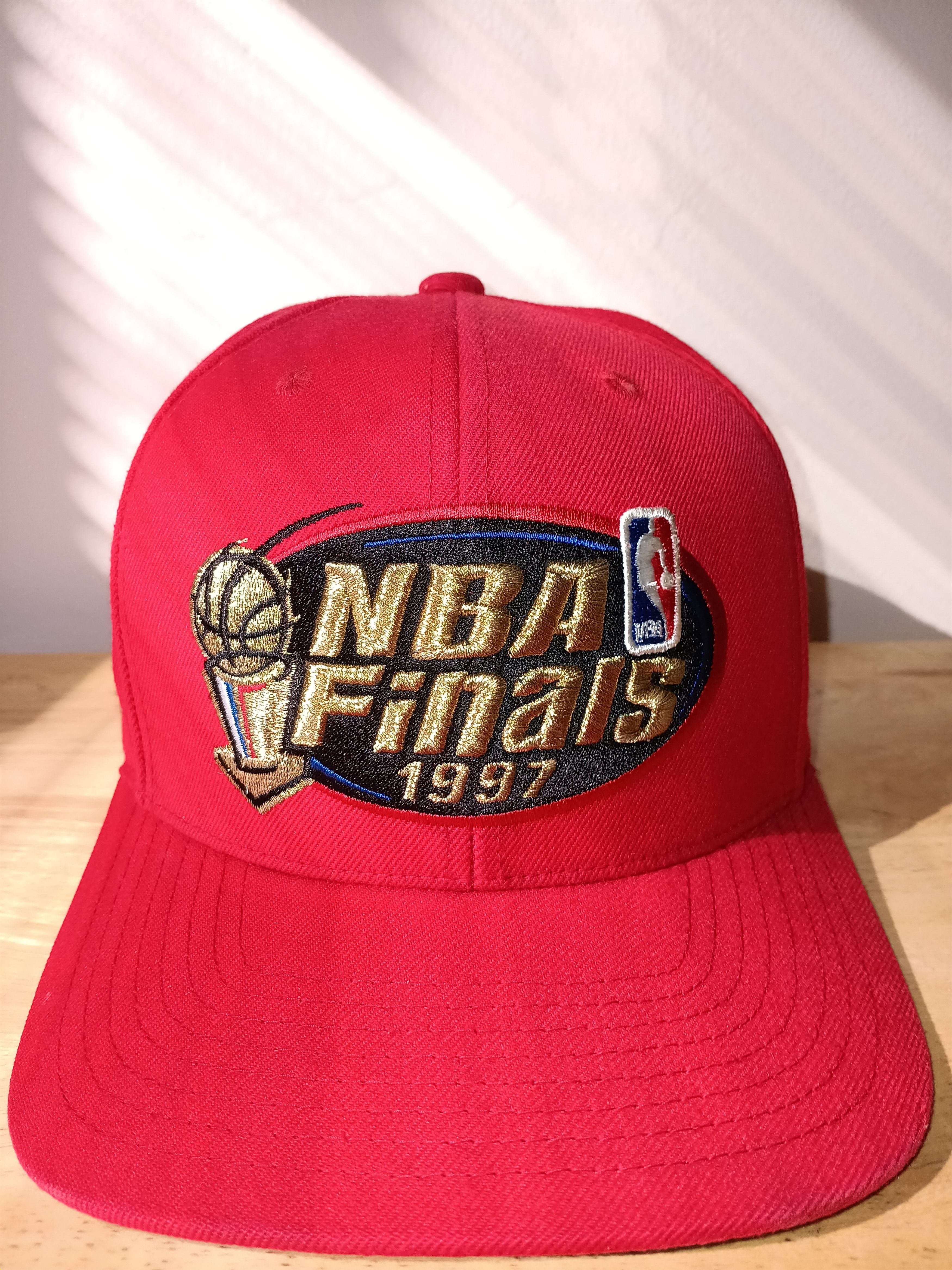 Mitchell & Ness Chicago Bulls NBA Finals Snapback Size ONE SIZE - 1 Thumbnail