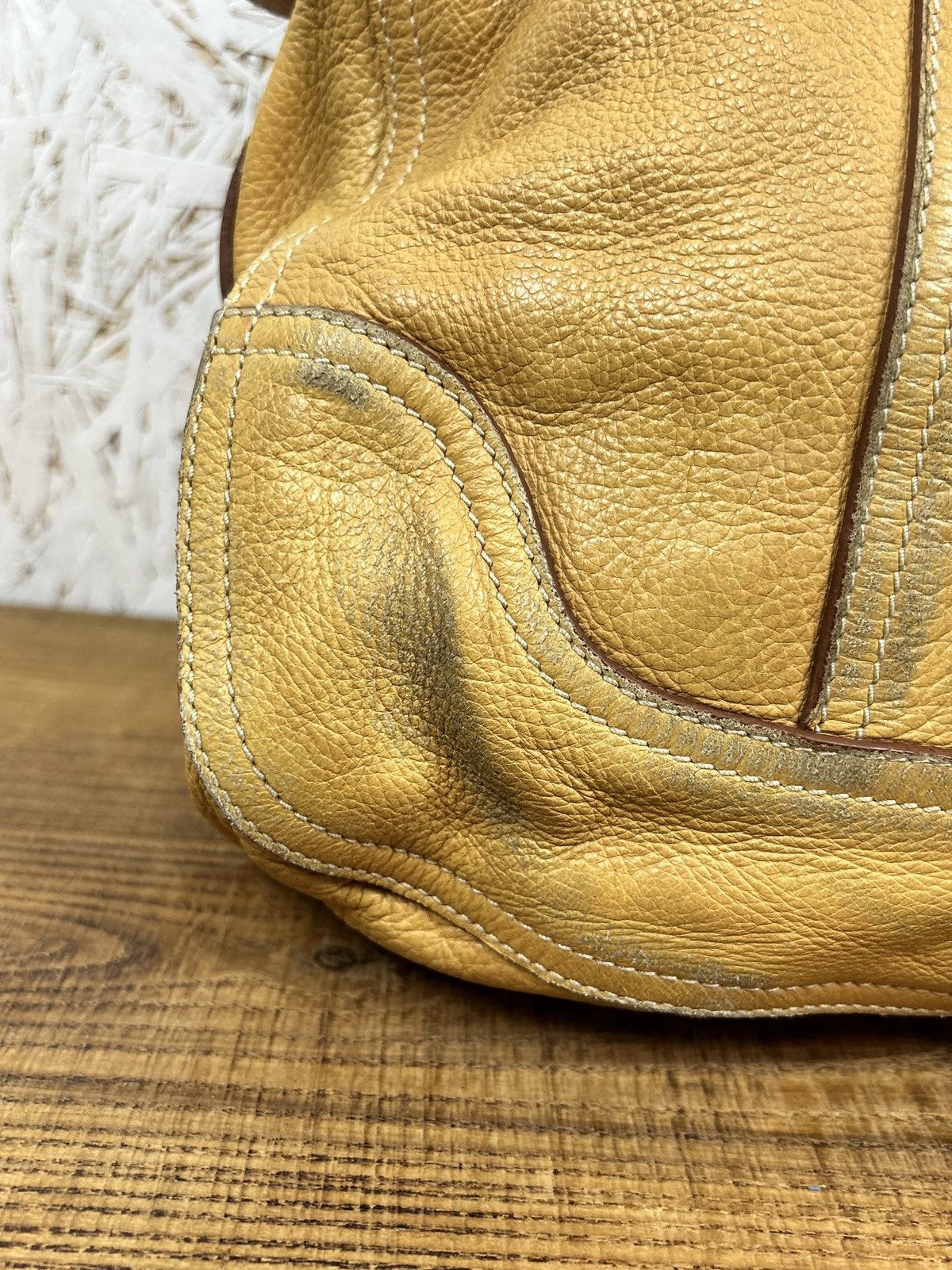 Prada Prada Deerskin Leather Handbag Shoulder Bag Size ONE SIZE - 11 Thumbnail