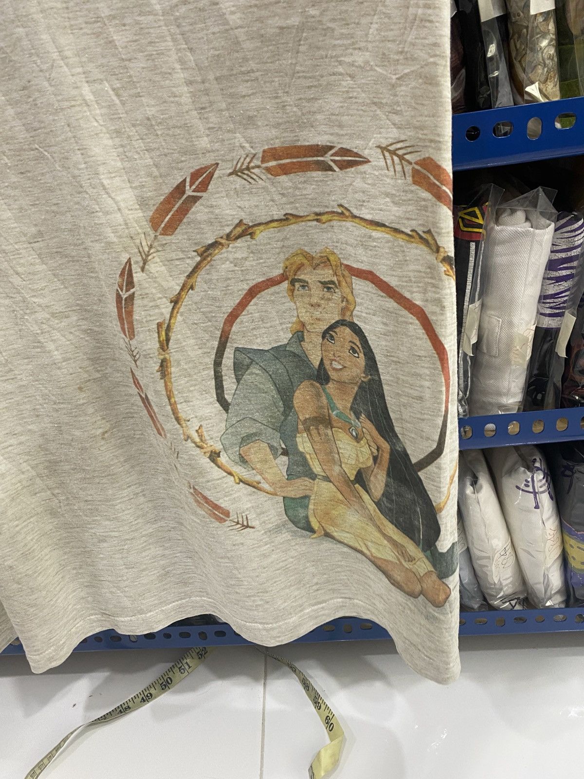 Disney VINTAGE POCAHONTAS TSHIRT Size US L / EU 52-54 / 3 - 2 Thumbnail