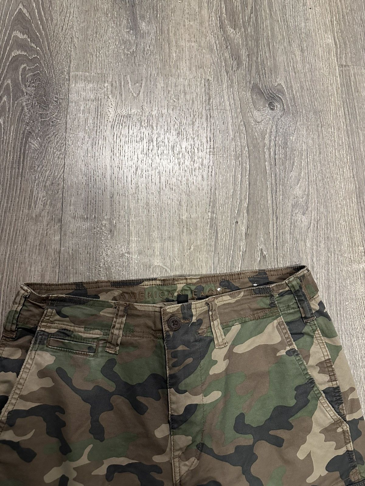 American Eagle Outfitters American Eagle Camo Cargos Size US 30 / EU 46 - 2 Thumbnail