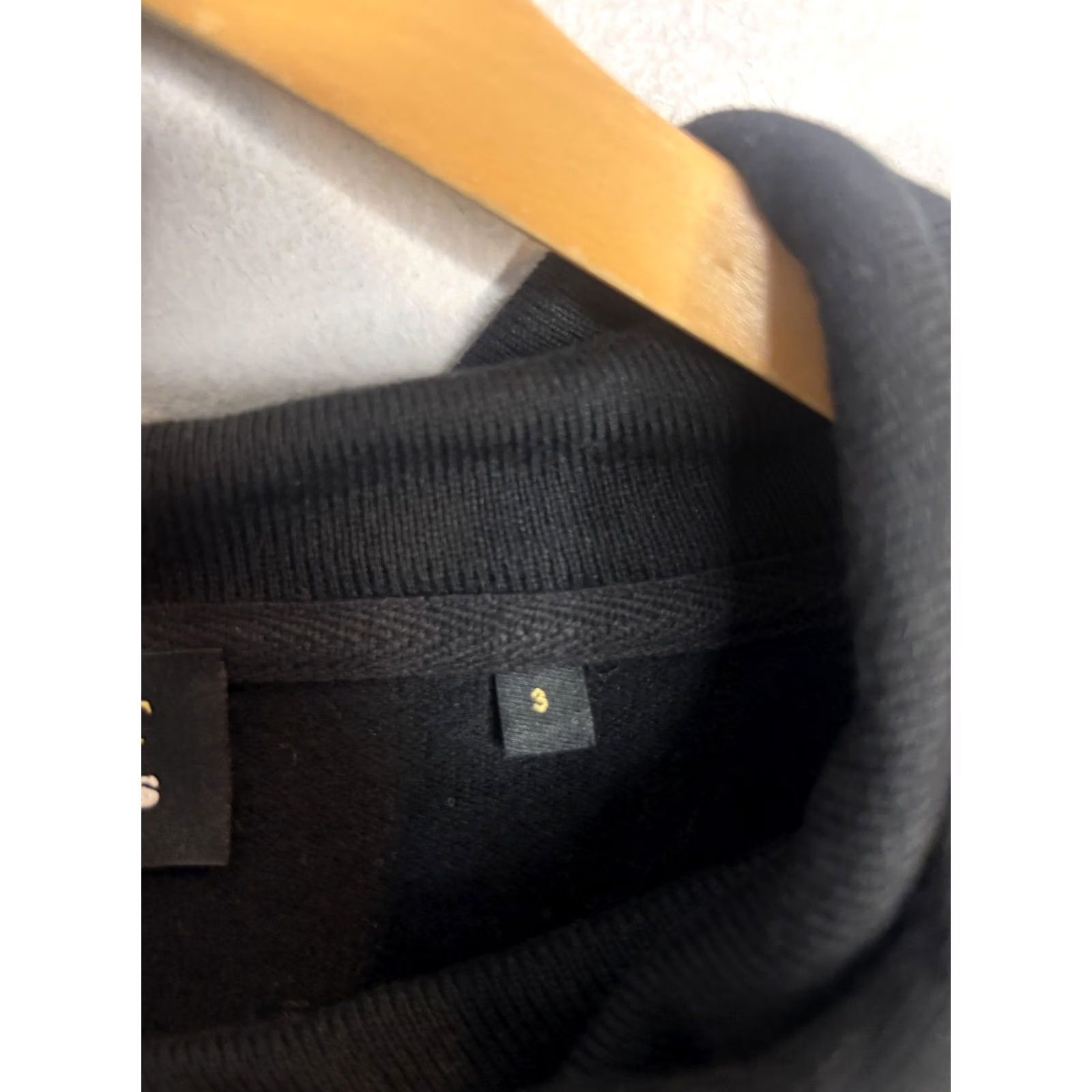 The Kooples VINTAGE The Kooples Sport Hoodie Womens 3 Black Lace Up Sleeve Cropped Sweatshirt Size XS / US 0-2 / IT 36-38 - 4 Thumbnail