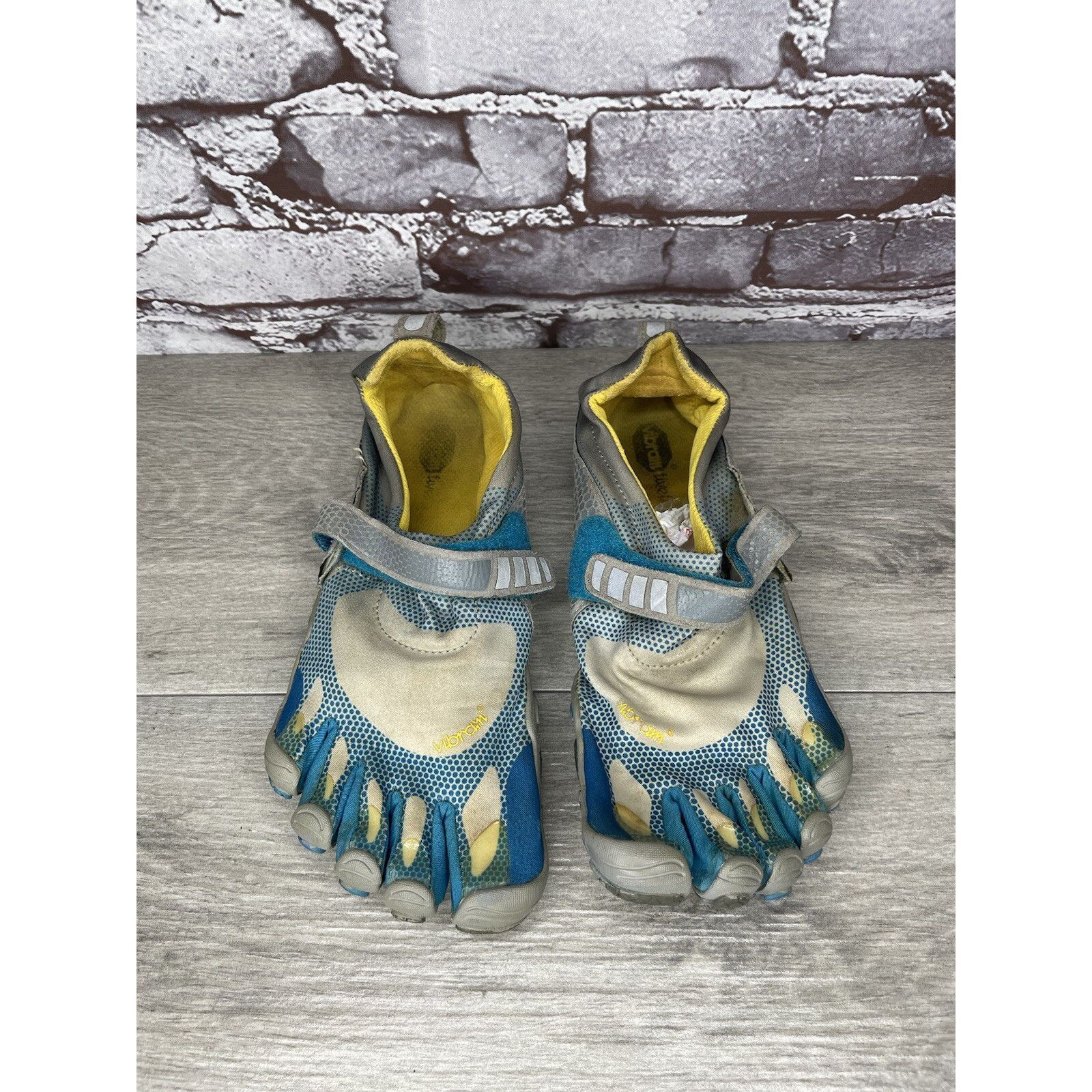 Vibram VIBRAM FiveFingers Gray Blue Textile Barefoot Running Shoes Size US 7.5 / IT 37.5 - 23 Thumbnail