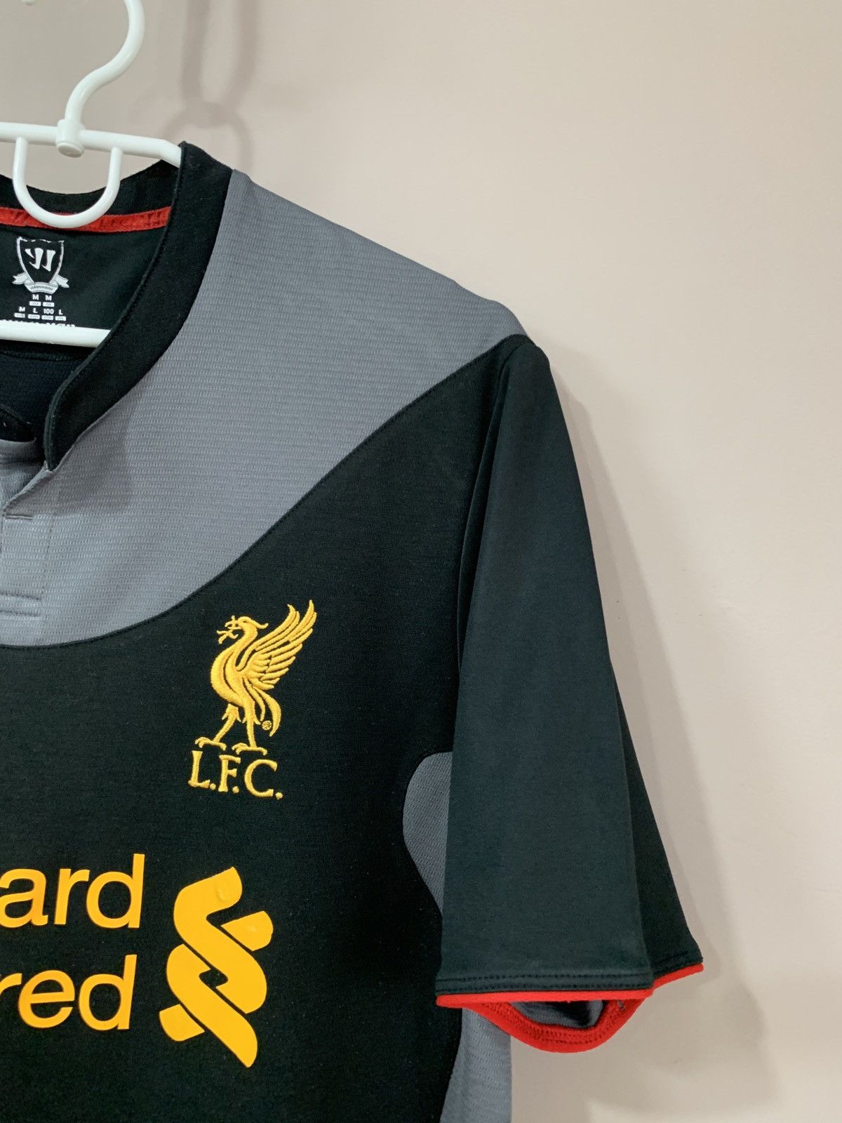 Warrior LIVERPOOL 2012 Away FOOTBALL SOCCER SHIRT JERSEY Warrior M Size US M / EU 48-50 / 2 - 4 Thumbnail