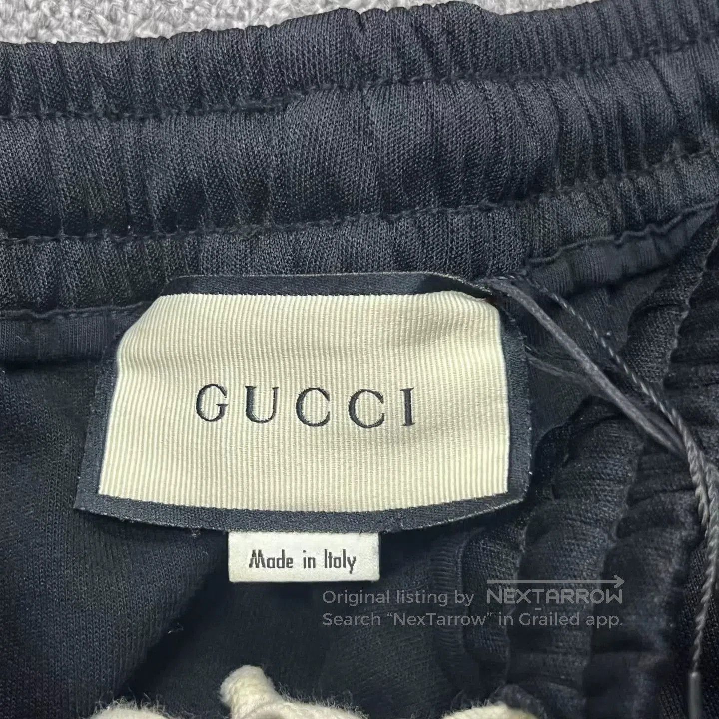 Gucci gucci black classic gg logo jogger pants. Size US 32 / EU 48 - 2 Thumbnail