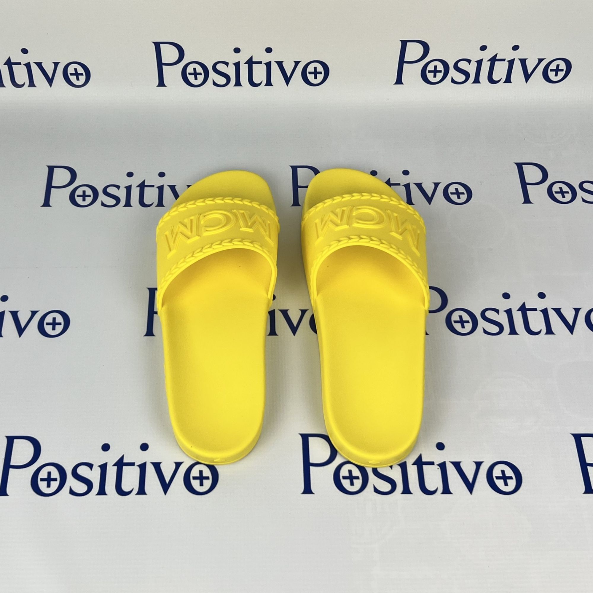 MCM MCM Yellow Big Logo Rubber Slides US 11 EU 44 Size US 11 / EU 44 - 5 Thumbnail
