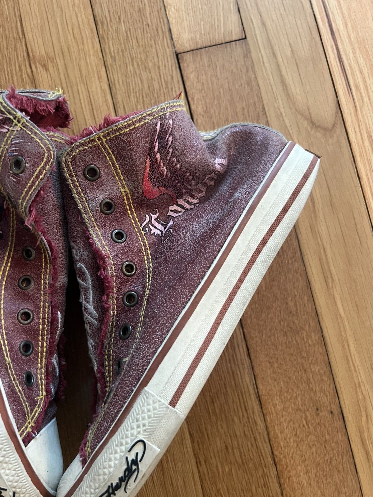 Converse × Ed Hardy × Vintage vintage red ed hardy converse shoes size 8 y2k vintage Size ONE SIZE - 2 Thumbnail