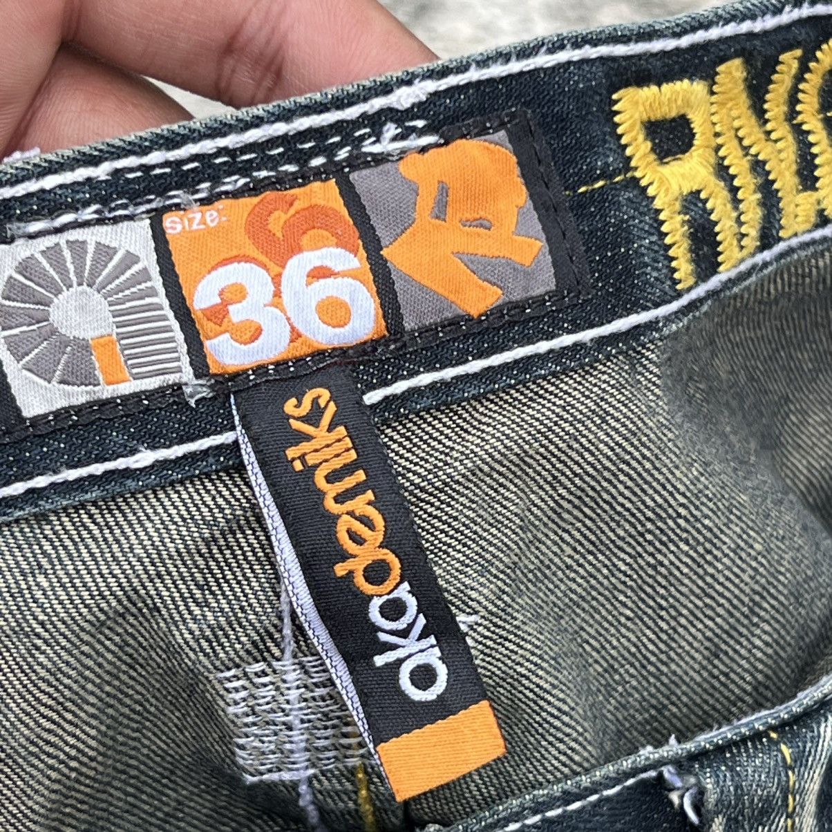 Akademiks “y2k style” AKADEMIKS ACID WASH DOUBLE POCKET BAGGY JEANS Size US 36 / EU 52 - 14 Thumbnail