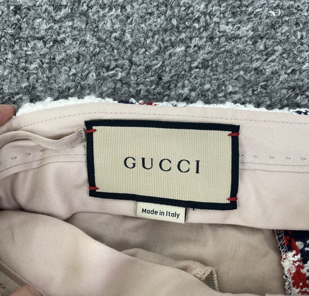 Gucci Gucci Red and White Plaid Woven Shorts K12 Size 25" / US 0 / IT 36 - 5 Thumbnail