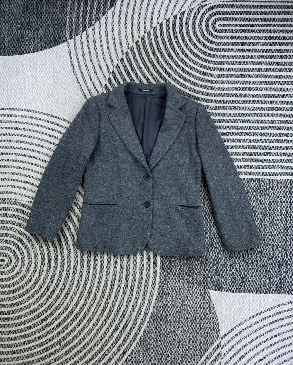Aquascutum Vintage Aquascutum Wool Blend Suit Blazer Size M / US 6-8 / IT 42-44 - 1 Thumbnail
