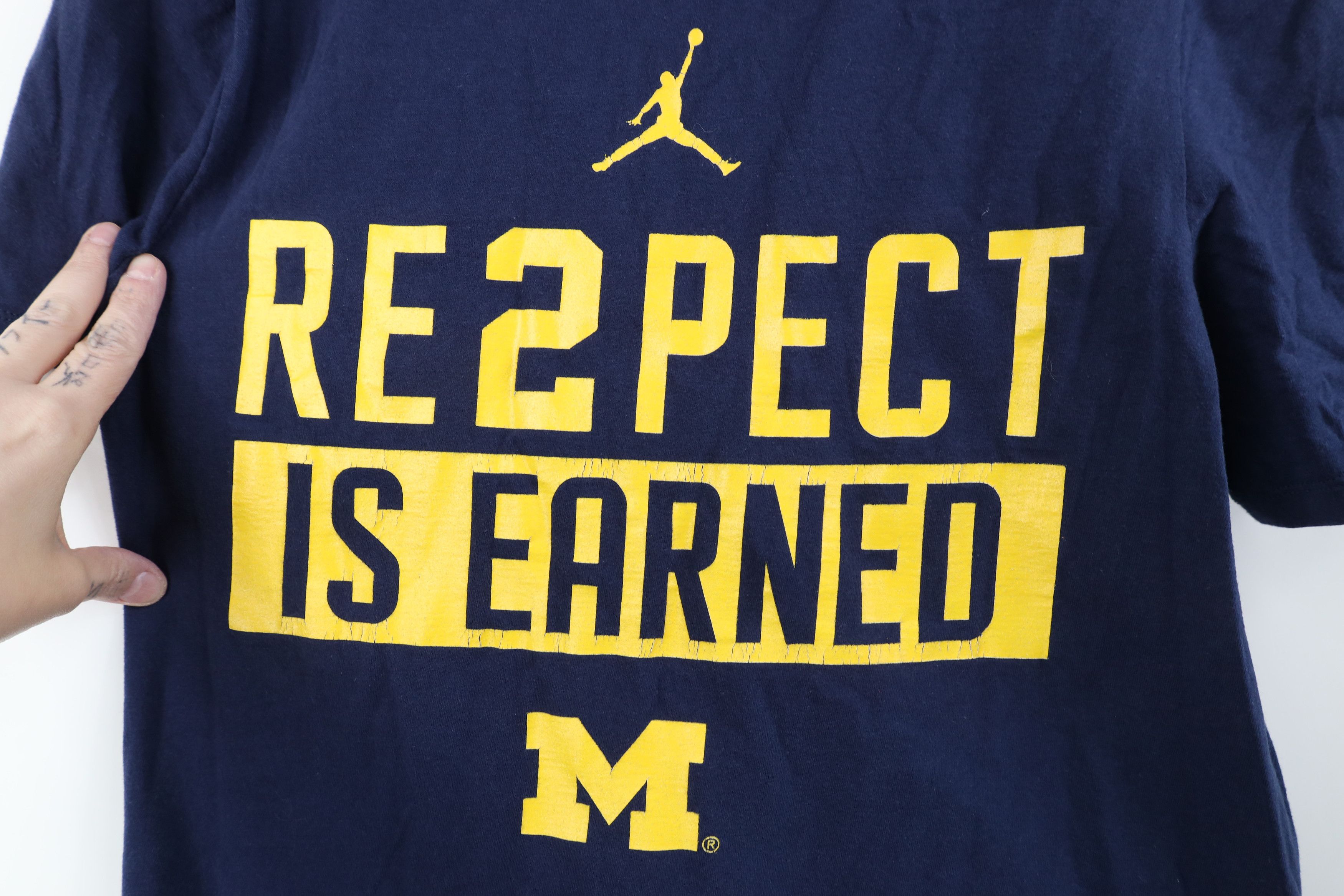 Nike Nike Air Jordan Respect Is University of Michigan T-Shirt Size US S / EU 44-46 / 1 - 4 Thumbnail