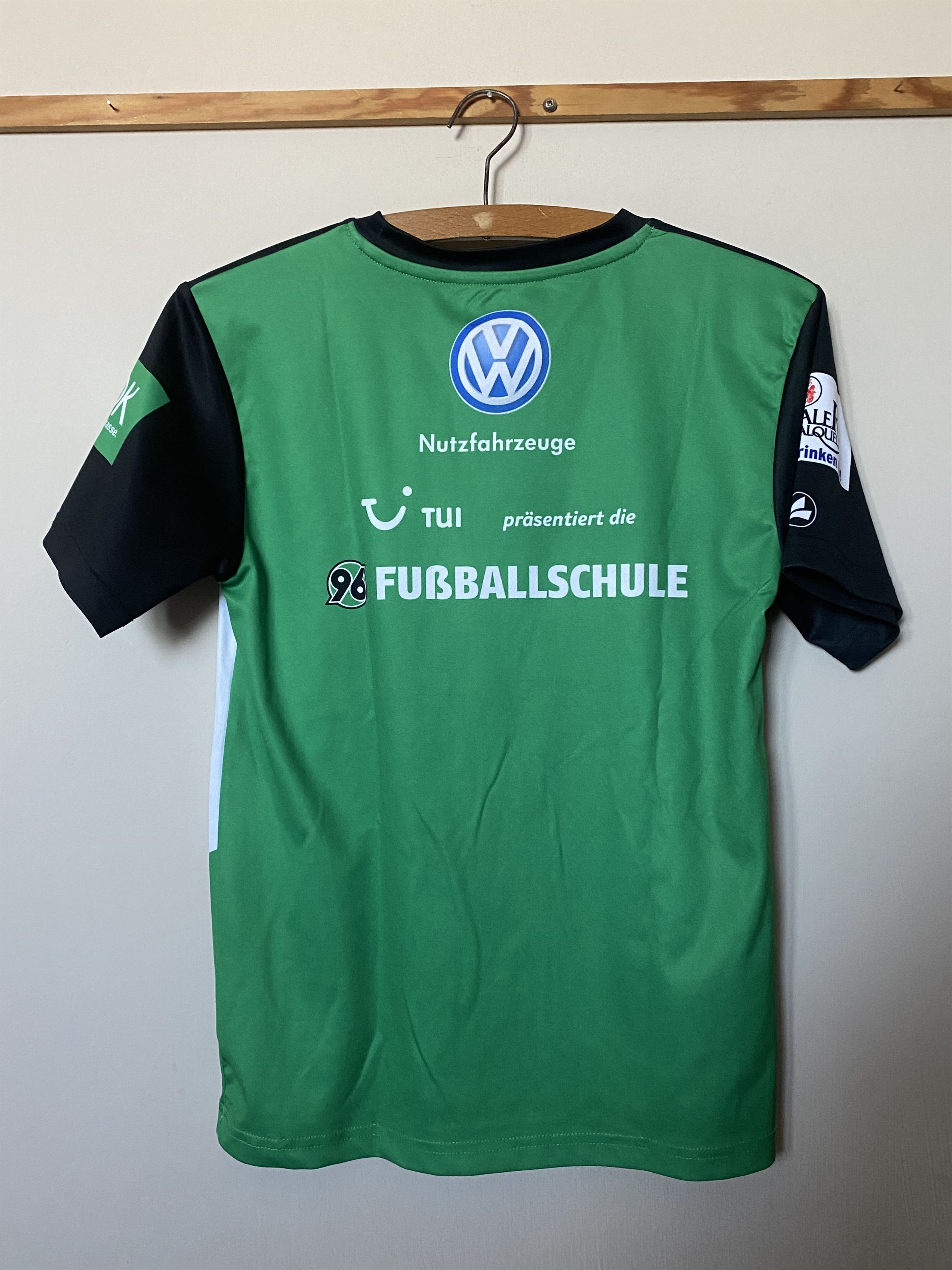 Other HANNOVER 96 - training - Jako - 152 - autograph - UNIQUE Size US XXS / EU 40 - 2 Thumbnail