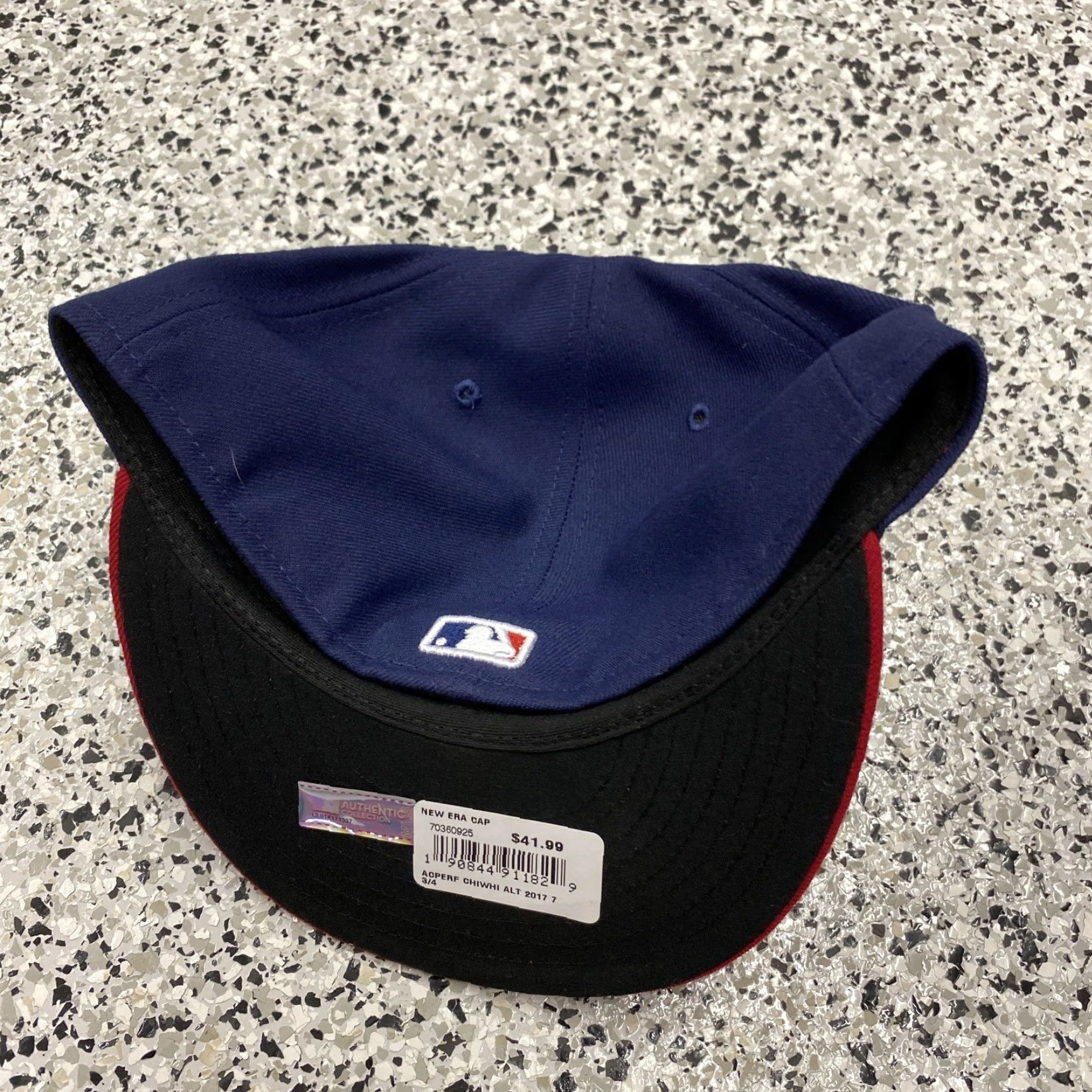 New Era VINTAGE? (No) Chicago White Sox New Era 59Fifty MLB Hat Cap Men 7 3/4 Official On Field Model 59Fifty Size ONE SIZE - 2 Thumbnail