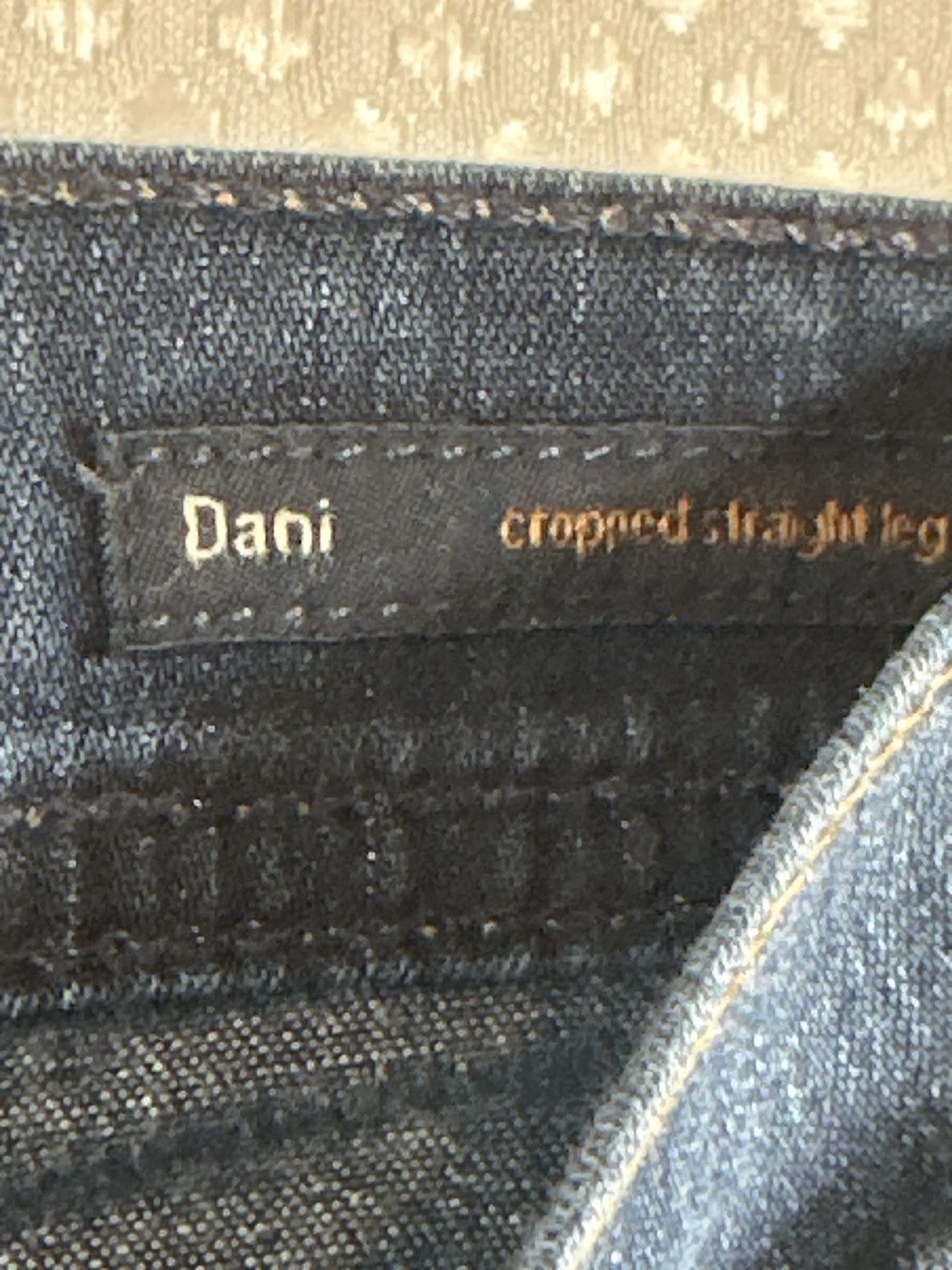 Citizens Of Humanity Citizens of Humanity Dani Cropped Straight Leg Jeans Size 30" / US 8 / IT 44 - 10 Thumbnail