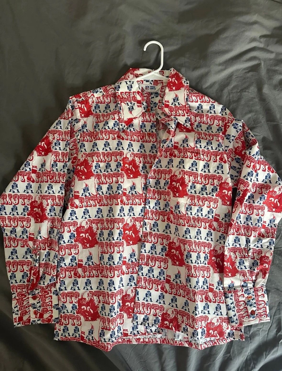 NFL 1970s Vintage New England Patriots NFL Team Shirt Size US M / EU 48-50 / 2 - 1 Thumbnail