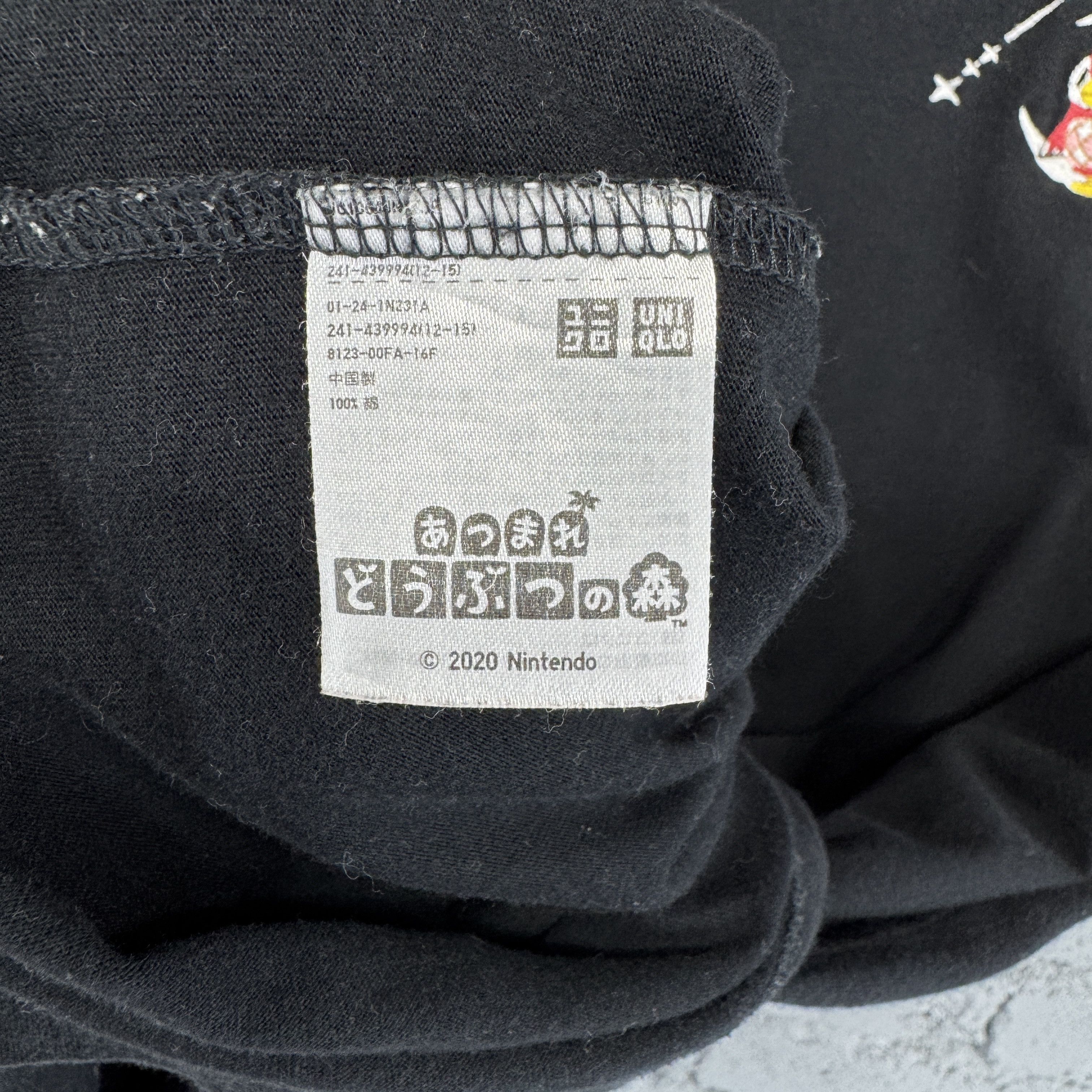 Uniqlo Uniqlo Animal Crossing New Horizons Celeste Sunfaded Tshirt Size US M / EU 48-50 / 2 - 7 Thumbnail