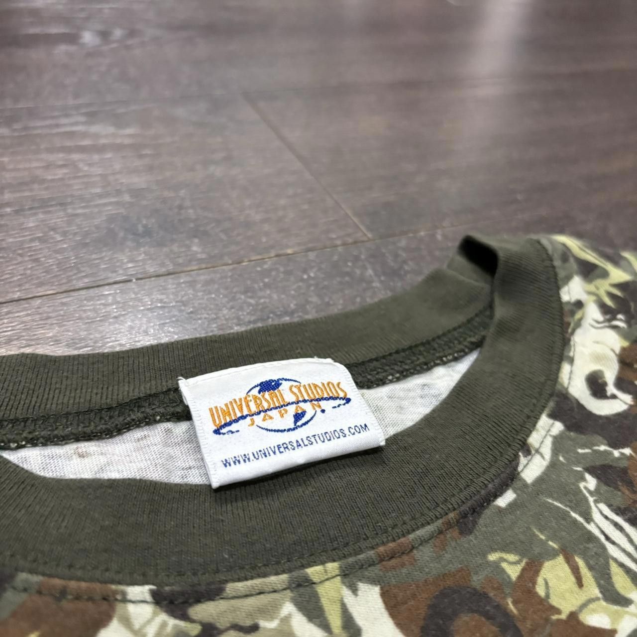 Designer Vintage Jurassic Park Universal Studios Japan Camo T Shirt Size US M / EU 48-50 / 2 - 5 Thumbnail