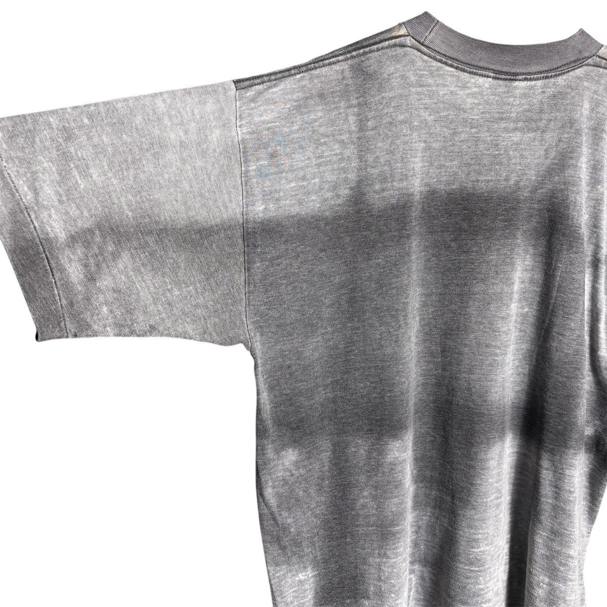 Vintage Vintage 90s Skulls Distressed T-Shirt / Sun Faded Size US XL / EU 56 / 4 - 11 Thumbnail