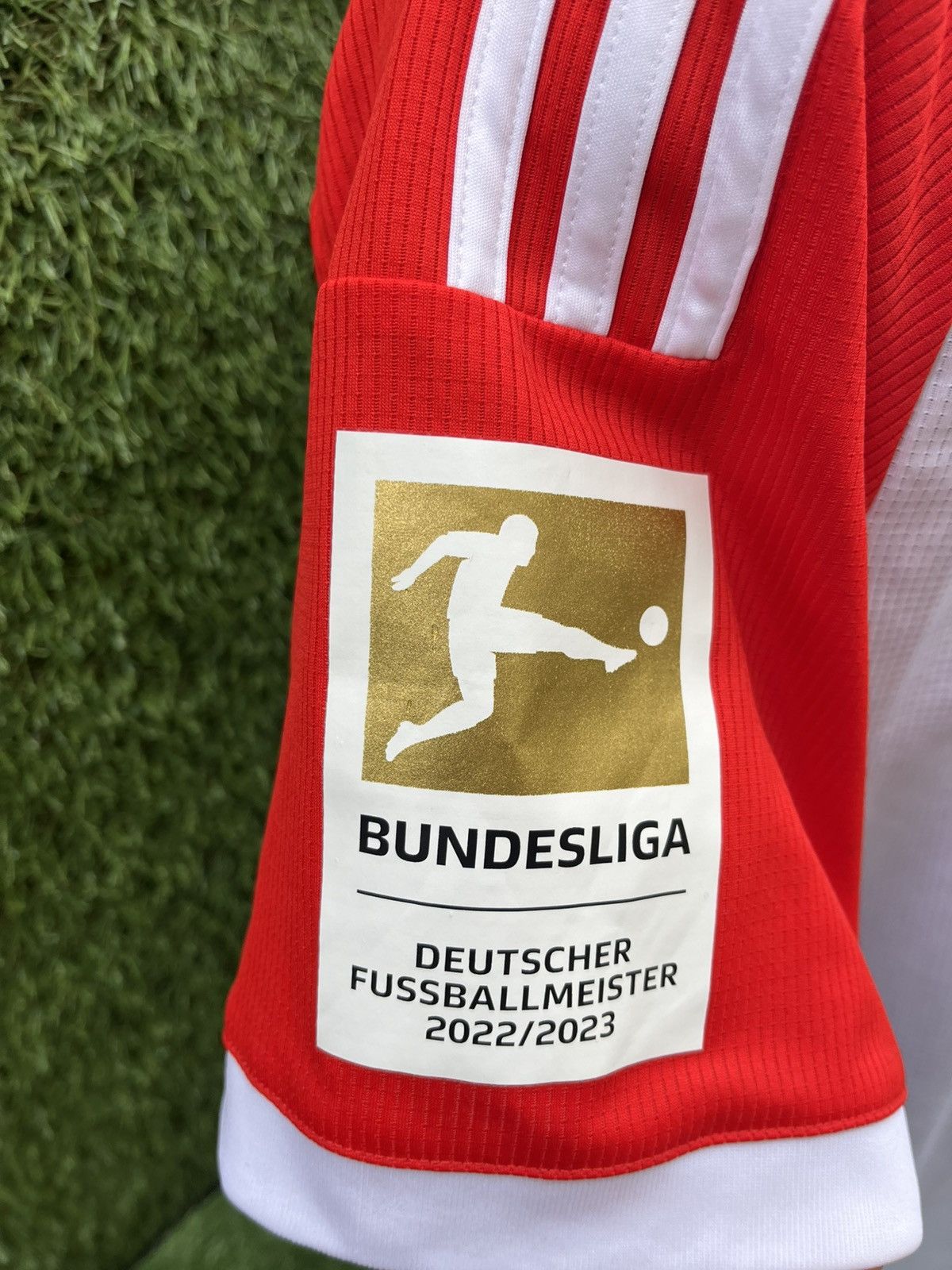 Adidas Jersey muller bayern munchen Size US L / EU 52-54 / 3 - 8 Thumbnail