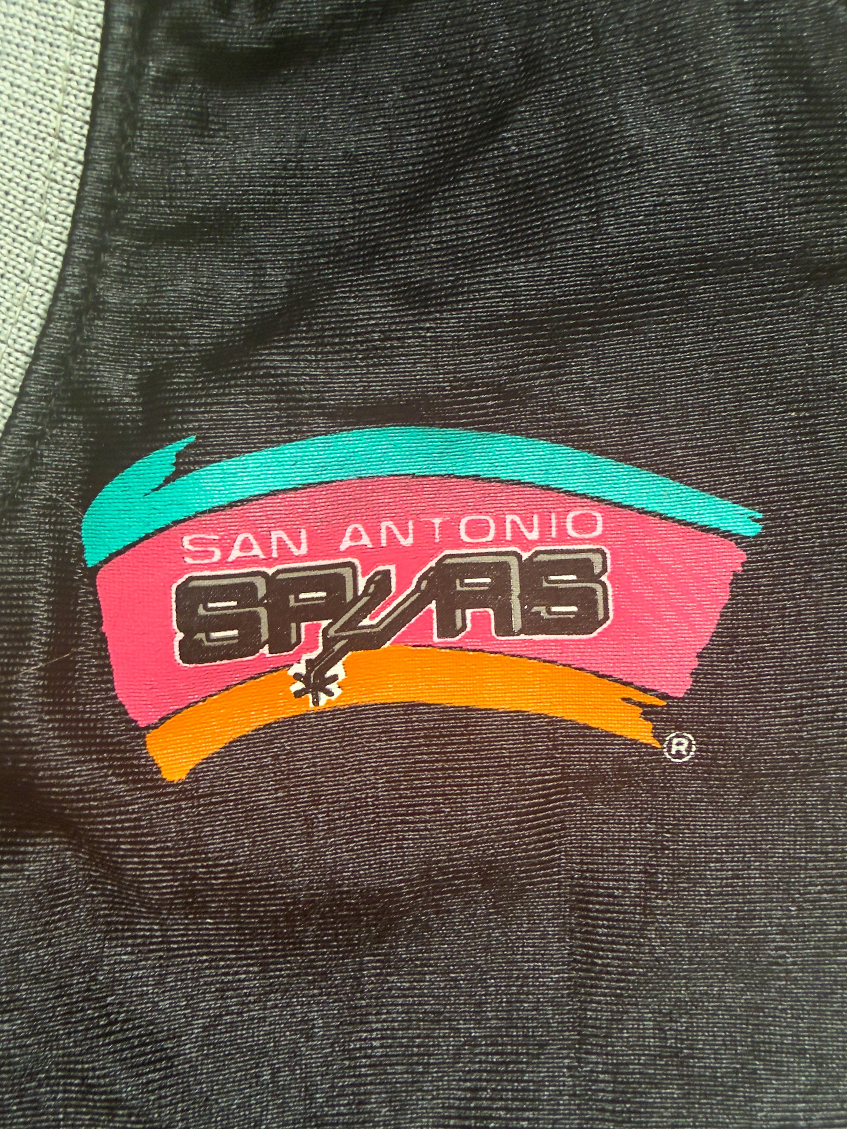 Starter Vintage Starter San Antonio Spurs Split Jersey (Black/White) Size US S / EU 44-46 / 1 - 5 Thumbnail