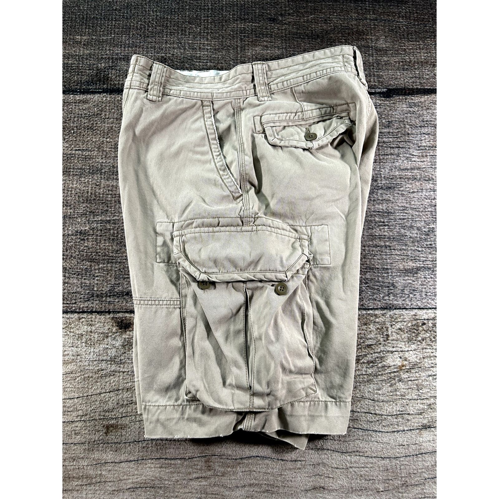 Polo Ralph Lauren Polo Ralph Lauren Men's Tan Chino Cargo Shorts Size 30 x 10 Size US 30 / EU 46 - 3 Thumbnail