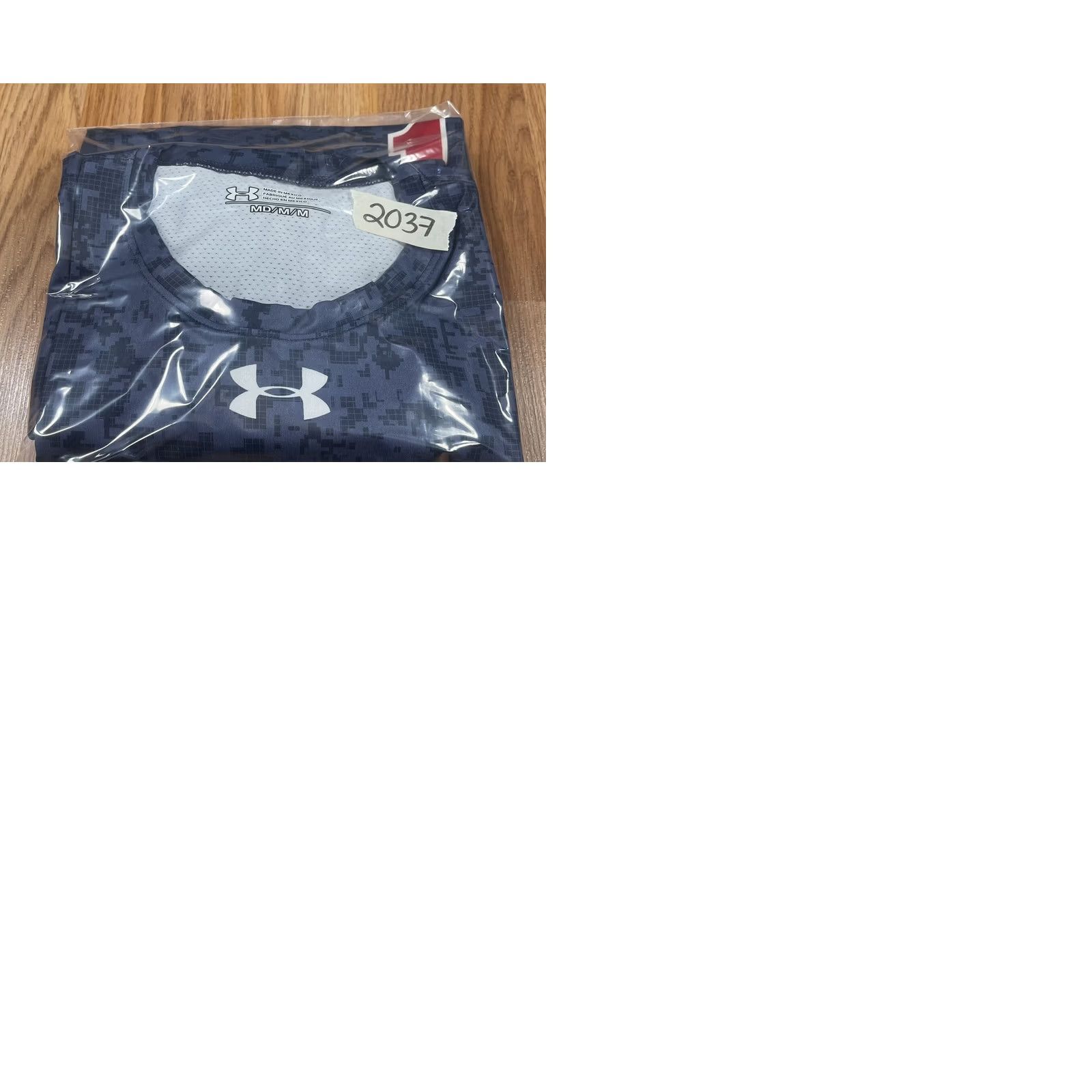 Under Armour Under Armour Mens M Medium T-Shirt Bulldogs #10 Blue CrewNeck Polyester Blend Size US M / EU 48-50 / 2 - 9 Thumbnail