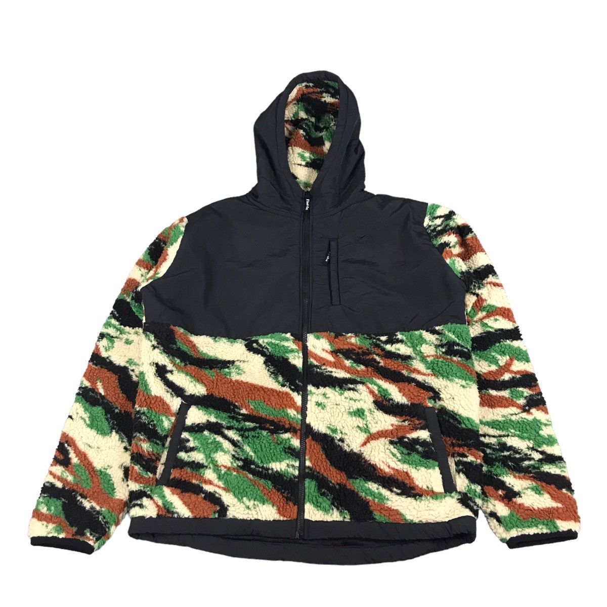 image of Avant Garde Find-Out Outdoor Sherpa Camo Design Jacket in Black, Men's (Size Large)