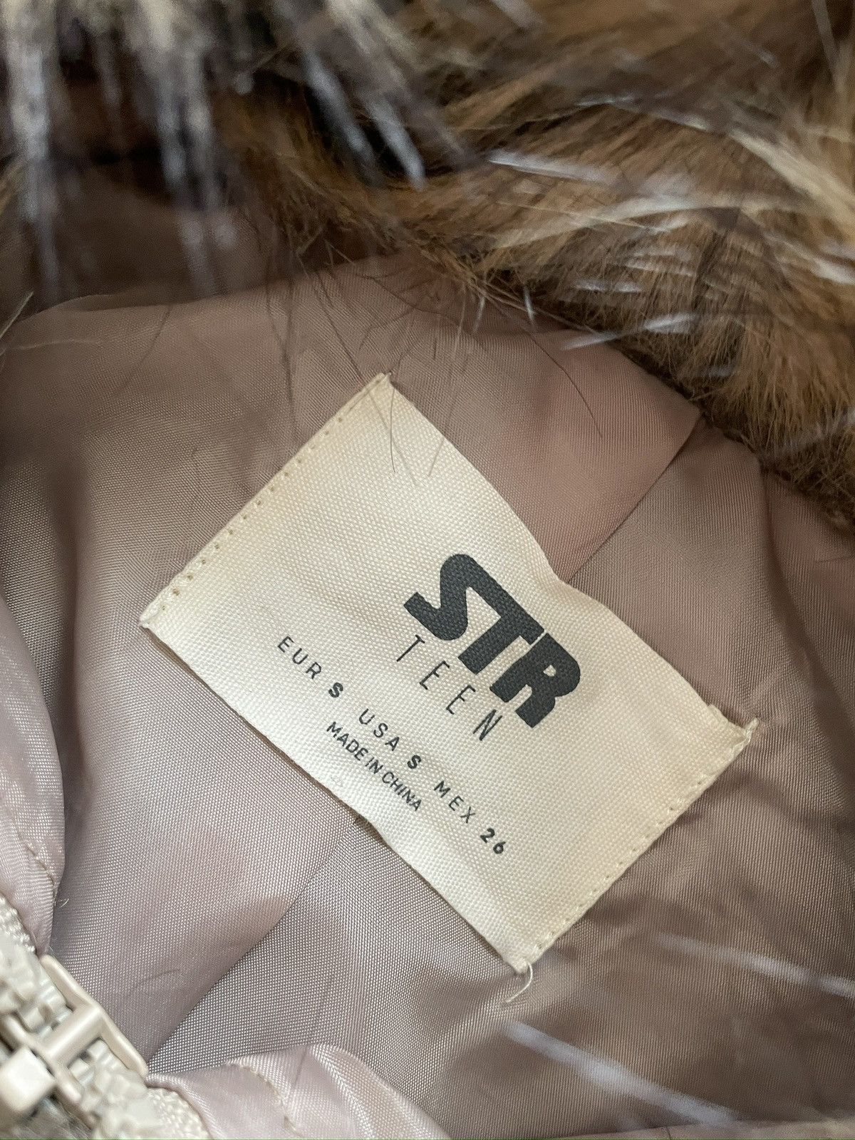 Stradivarius Stradivarius STR Womens Fur Zip Up Jacket Brown Size Small Size S / US 4 / IT 40 - 4 Thumbnail