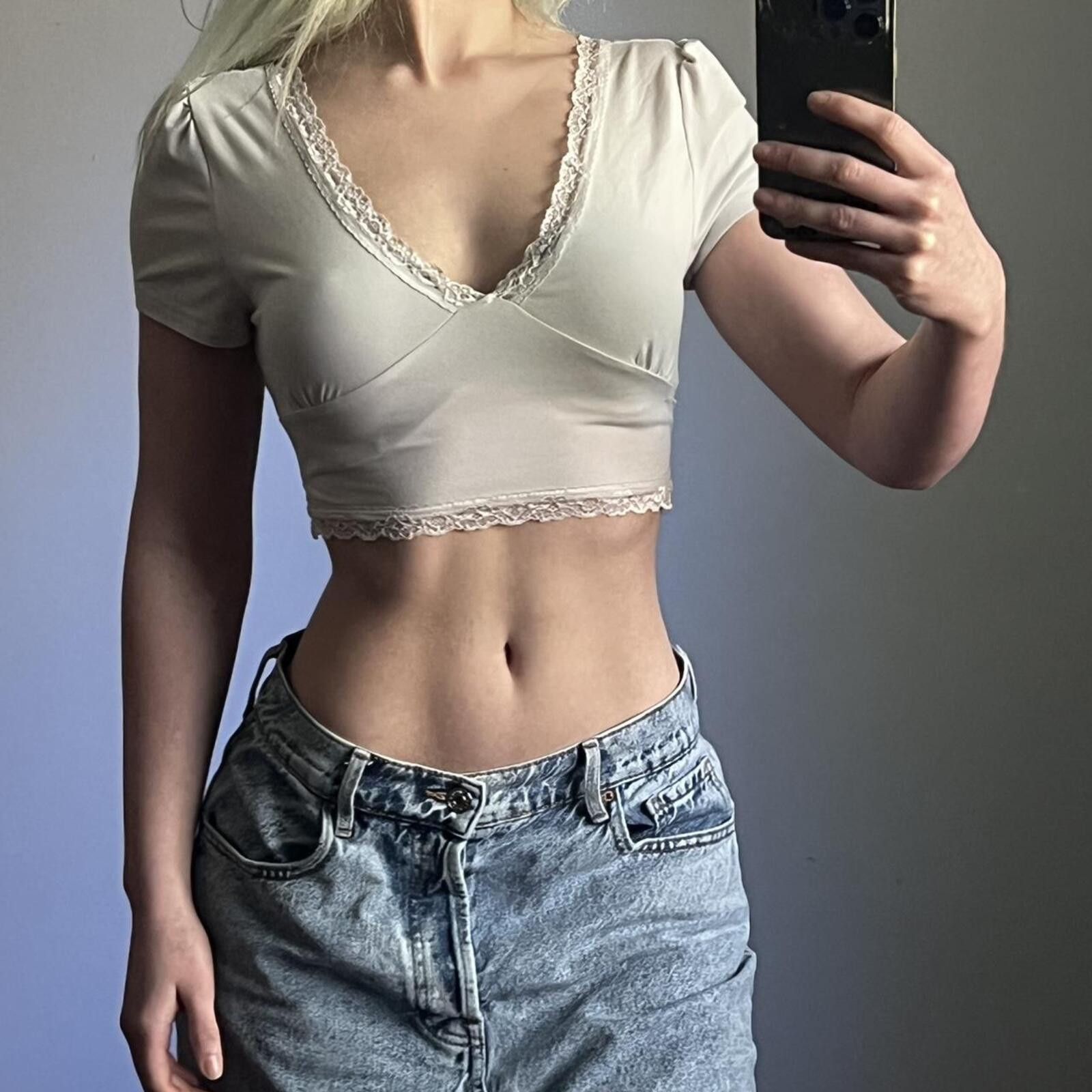 Other Off white tie back lacey crop top Size S / US 4 / IT 40 - 1 Thumbnail