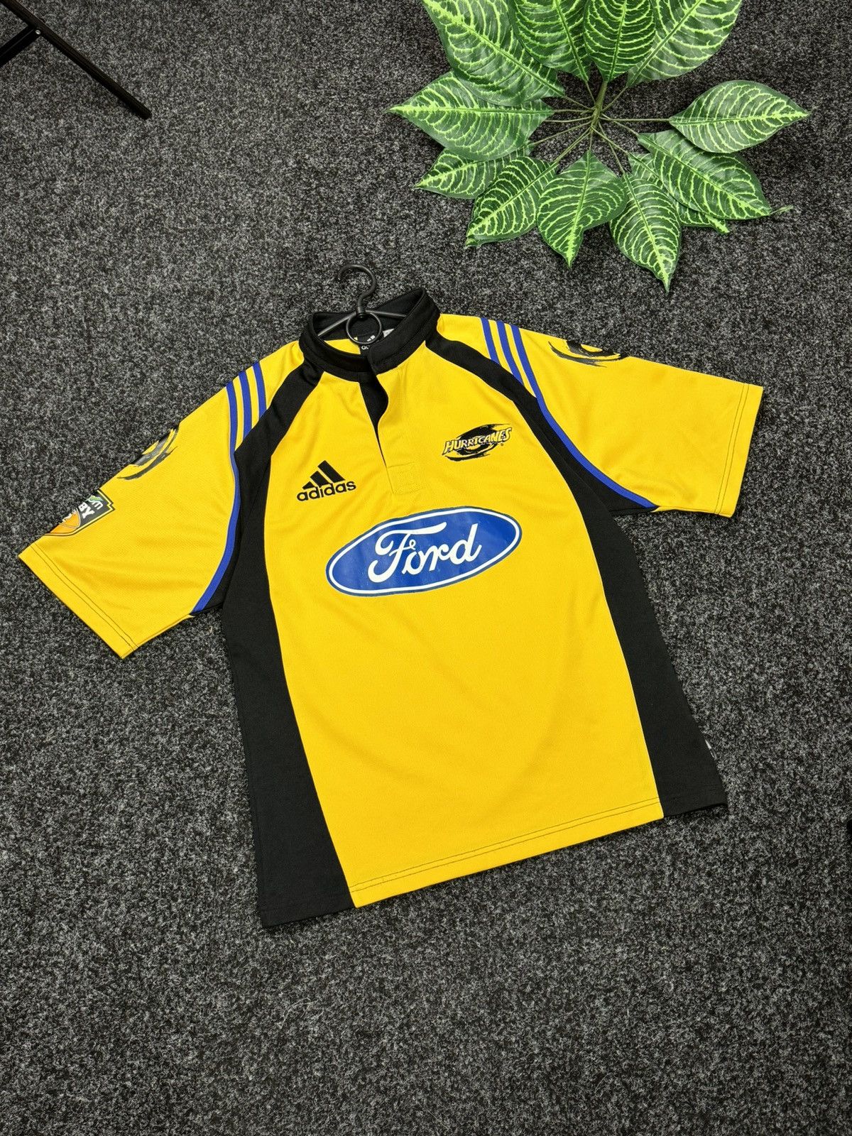 Adidas × Vintage ADIDAS HURRICANES RUGBY 2000 🏉 JERSEY FORD SIZE m Size US M / EU 48-50 / 2 - 13 Thumbnail