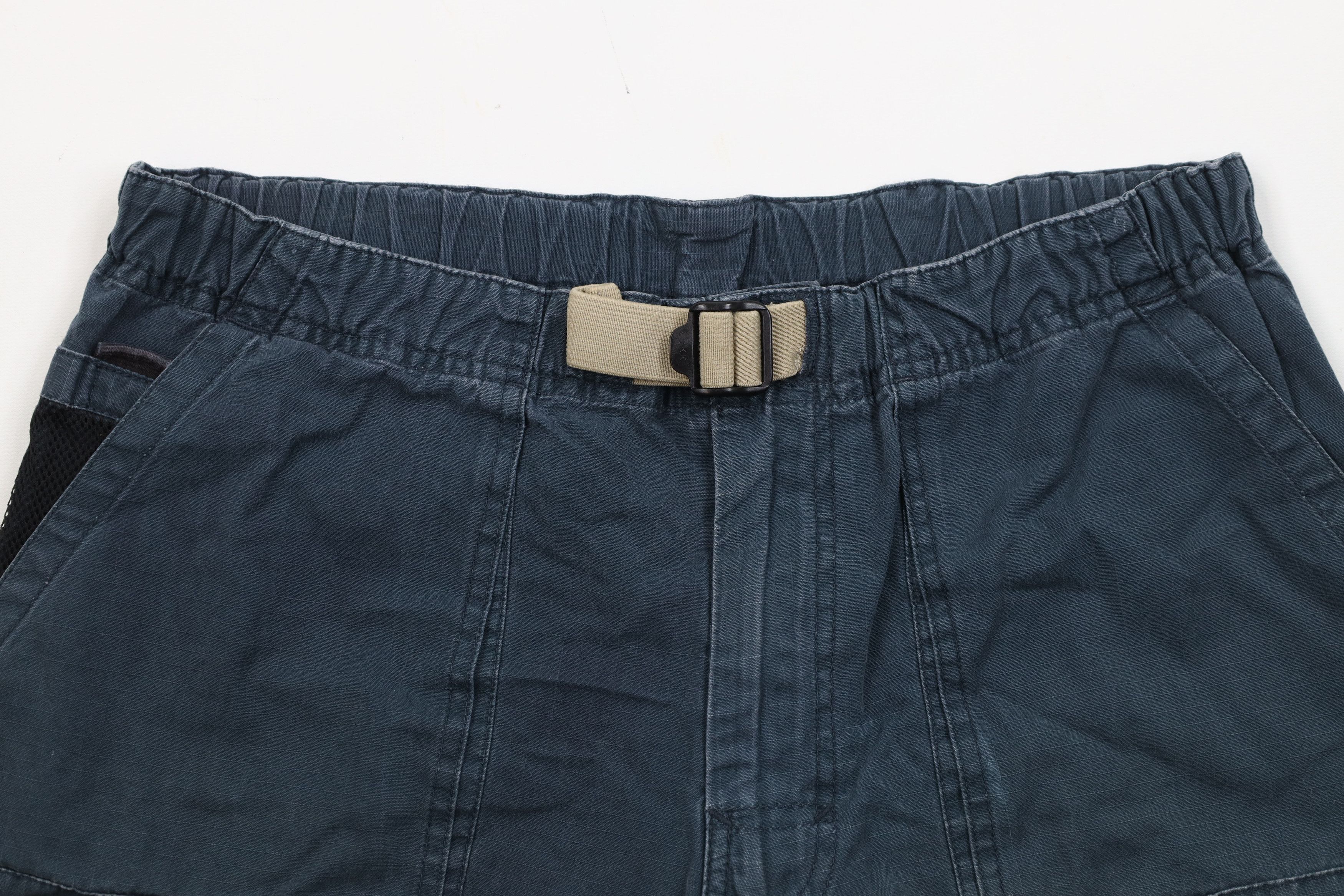 Gap Vintage 90s Y2K Gap Belted Ripstop Cargo Shorts Navy Blue Size US 30 / EU 46 - 2 Thumbnail