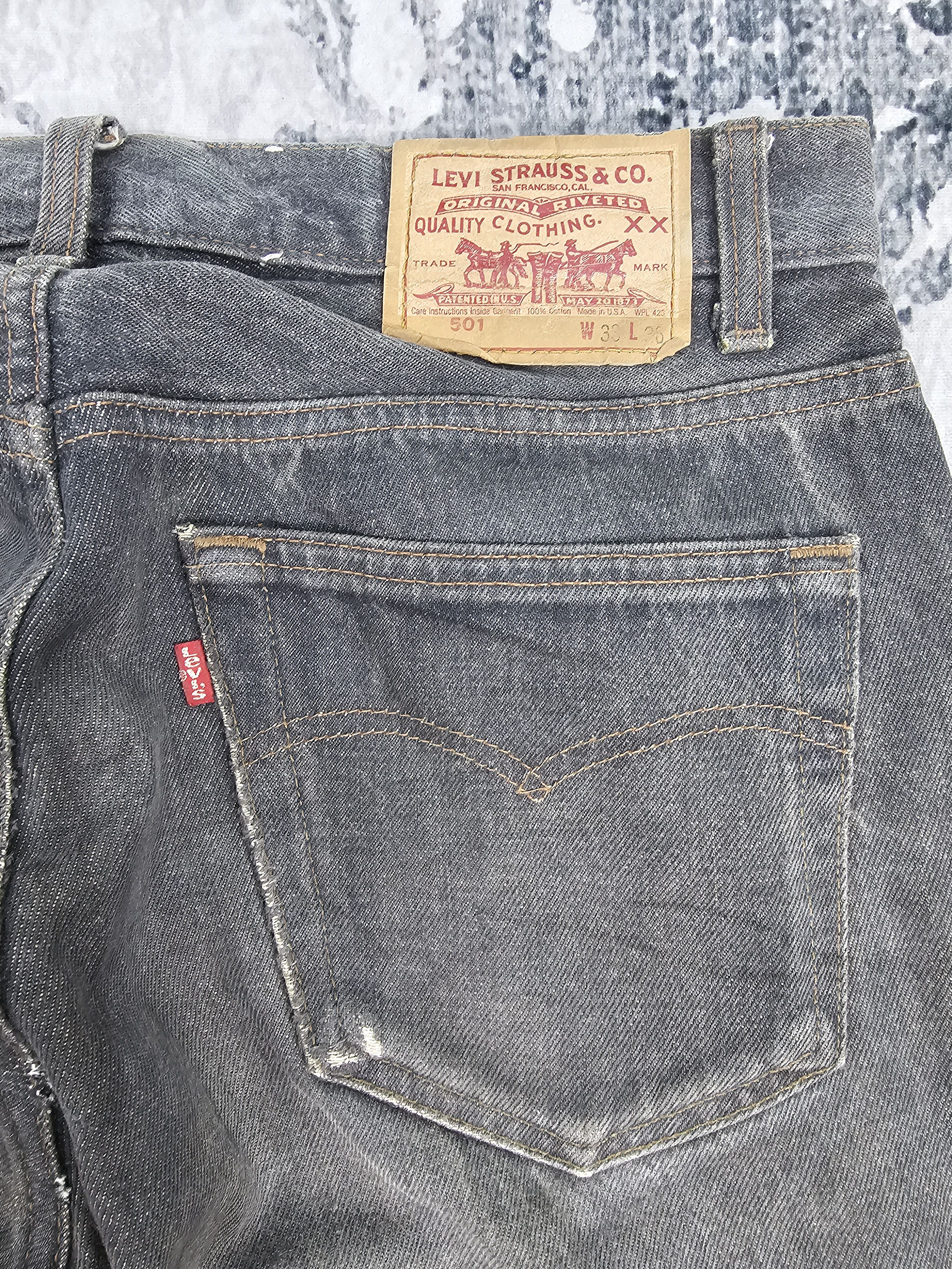 Levi's Vintage LEVIS 501 Ripped Paint Splash Black Jeans L0451 Size US 33 - 10 Thumbnail