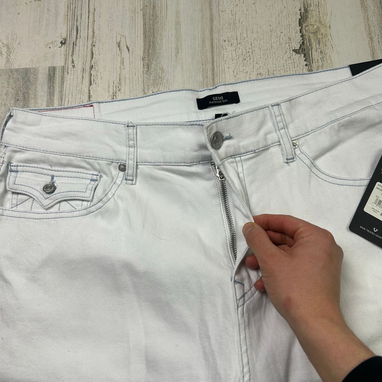 True Religion True Religion Geno Relaxed Slim Flap Jeans White Size US 38 / EU 54 - 2 Thumbnail