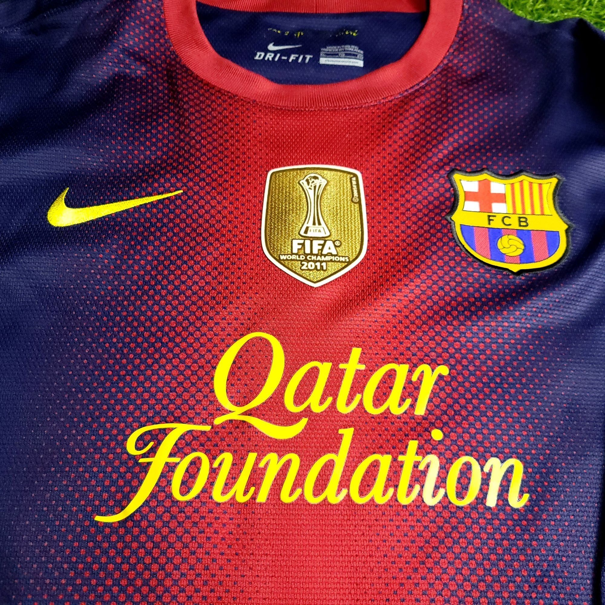 Nike Messi Barcelona 2012 2013 Long Sleeve Soccer Jersey XL Size US XL / EU 56 / 4 - 4 Thumbnail