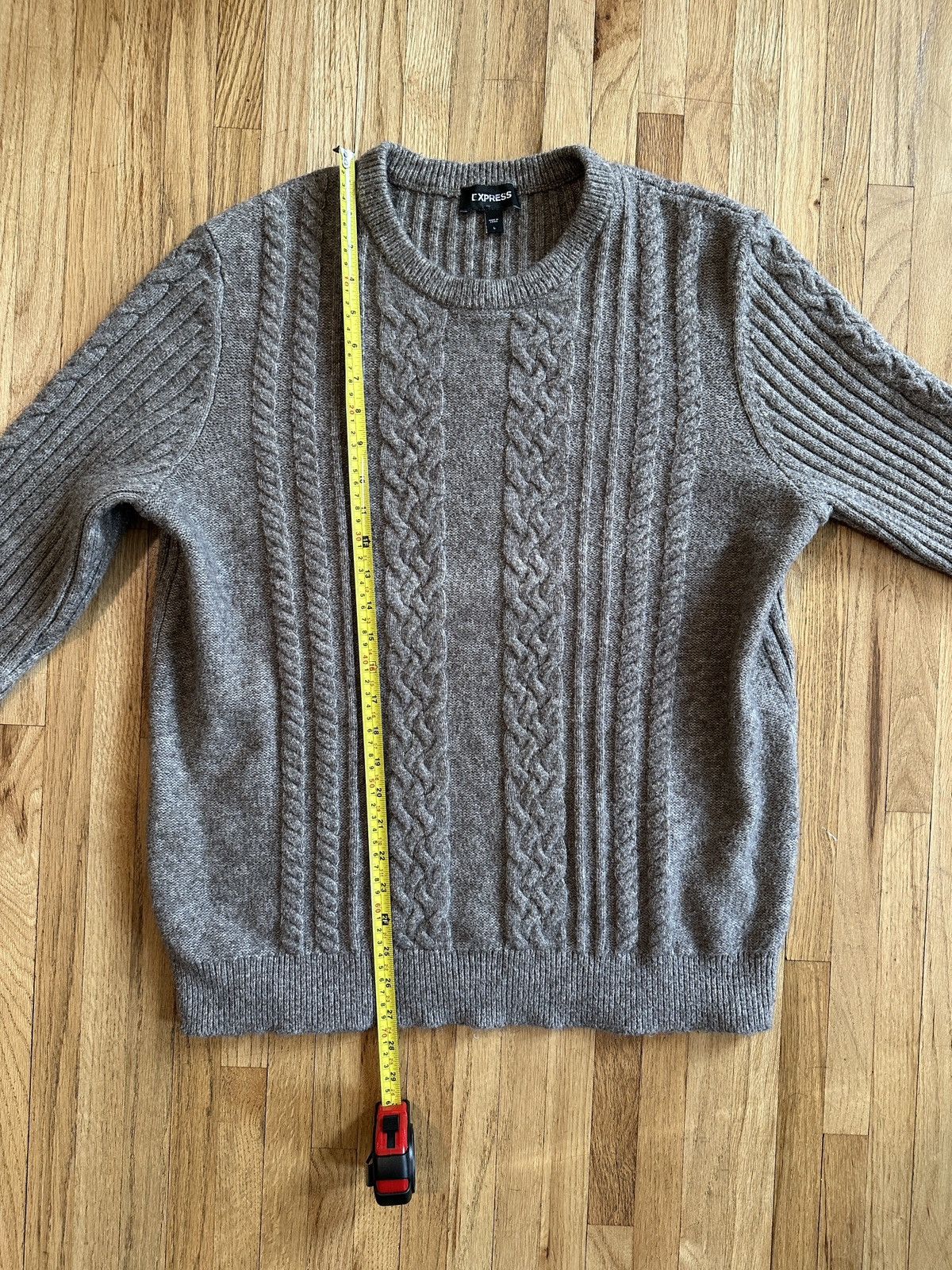 Express Cable Knit Sweater Gray Size Large Size US L / EU 52-54 / 3 - 3 Thumbnail