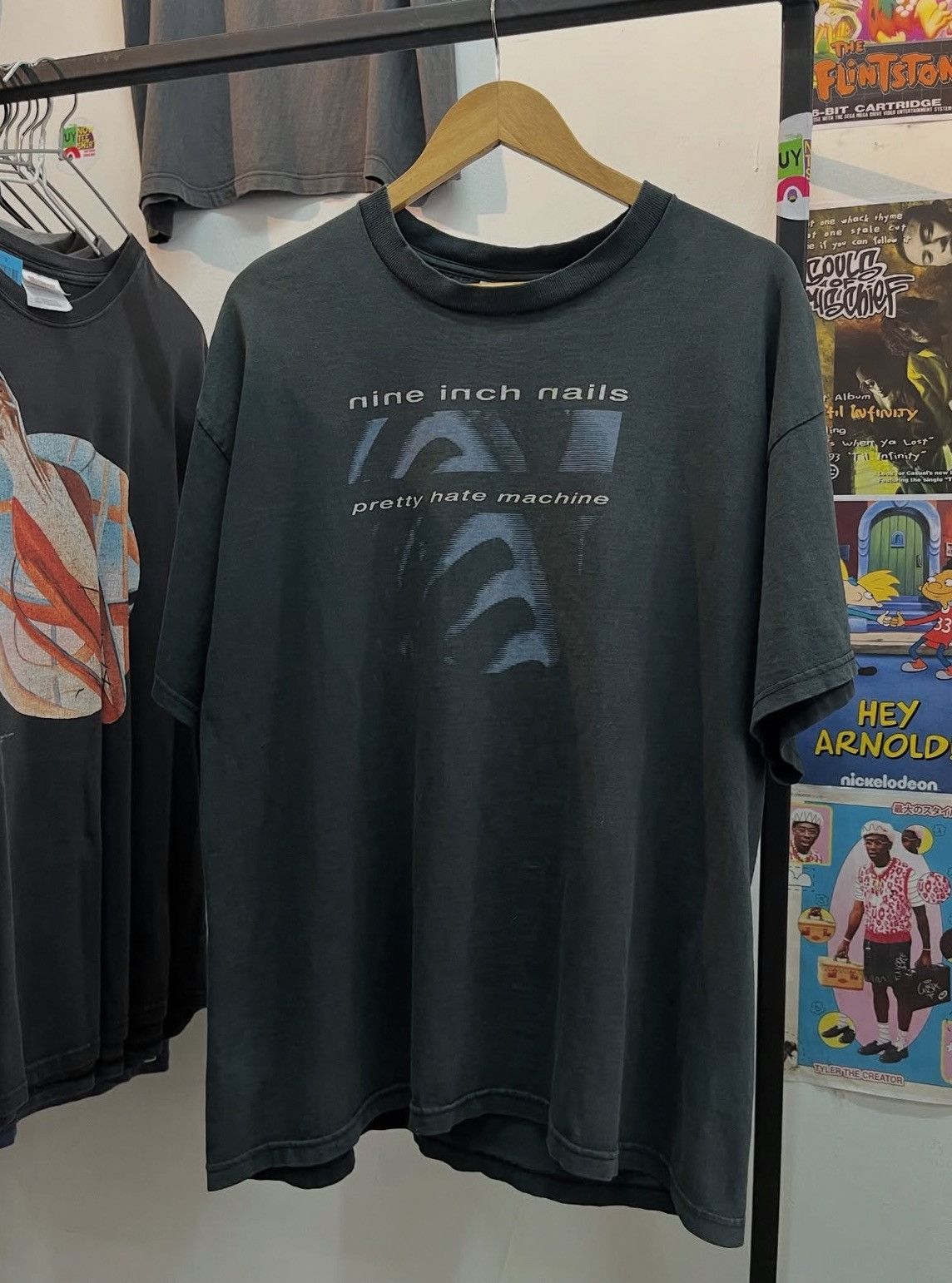 Band Tees Nine inch nails Size US XL / EU 56 / 4 - 2 Thumbnail