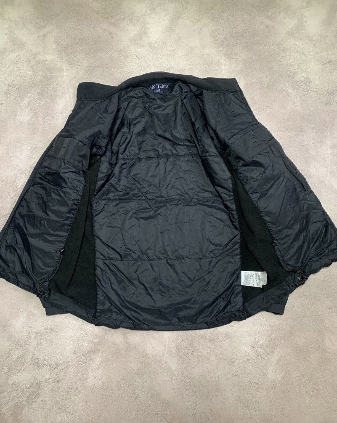 Arc'teryx Arc teryx atom lt leaf Size US L / EU 52-54 / 3 - 3 Thumbnail